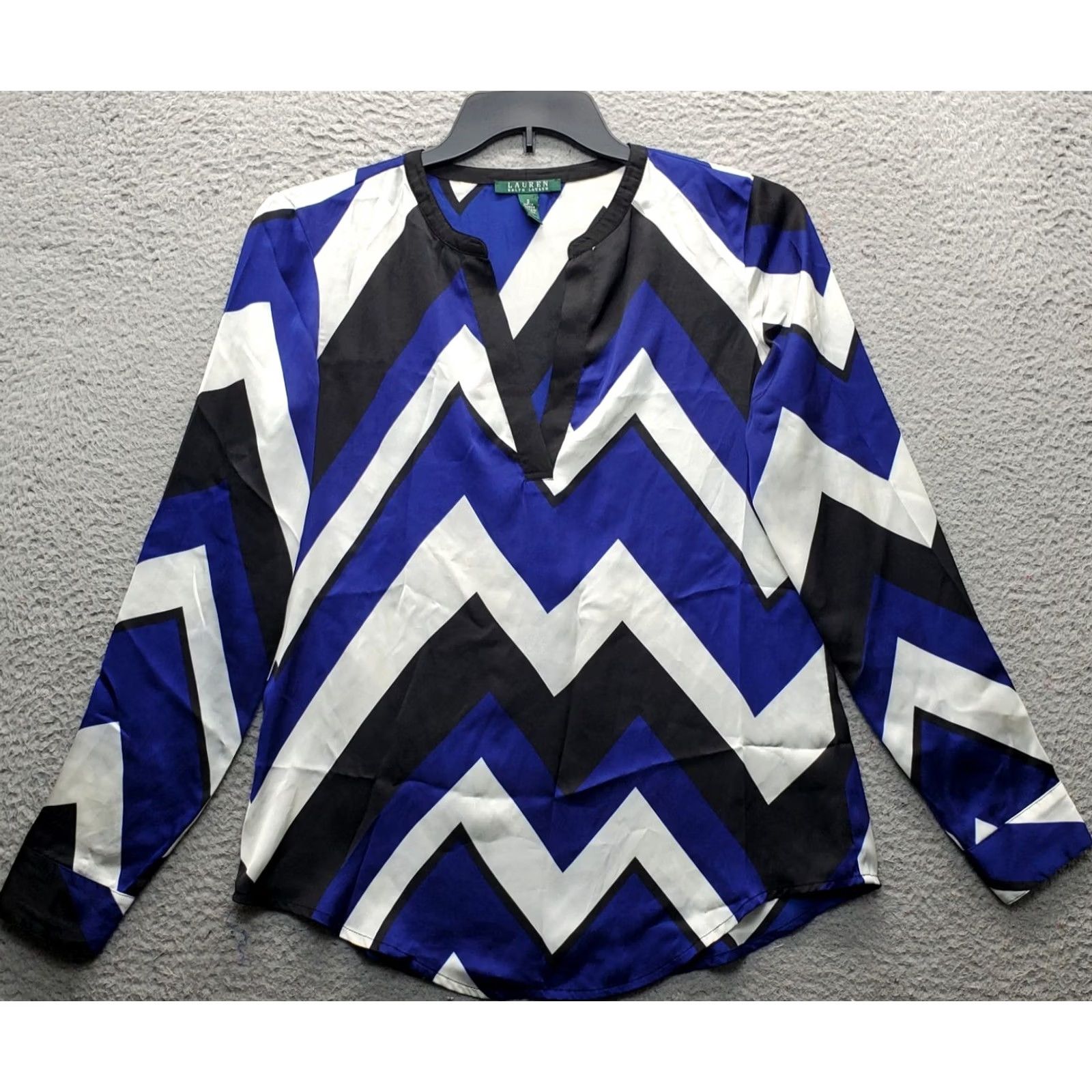Ralph Lauren Lauren Ralph Lauren Blouse Womens S Multicolor Chevron Print Sheer V-Neck Size S / US 4 / IT 40 - 2 Thumbnail