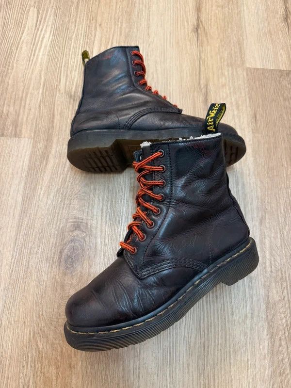 Dr. Martens Dr. Martens Serena Leather Boots 37 fur Size US 6 / IT 36 - 1 Thumbnail