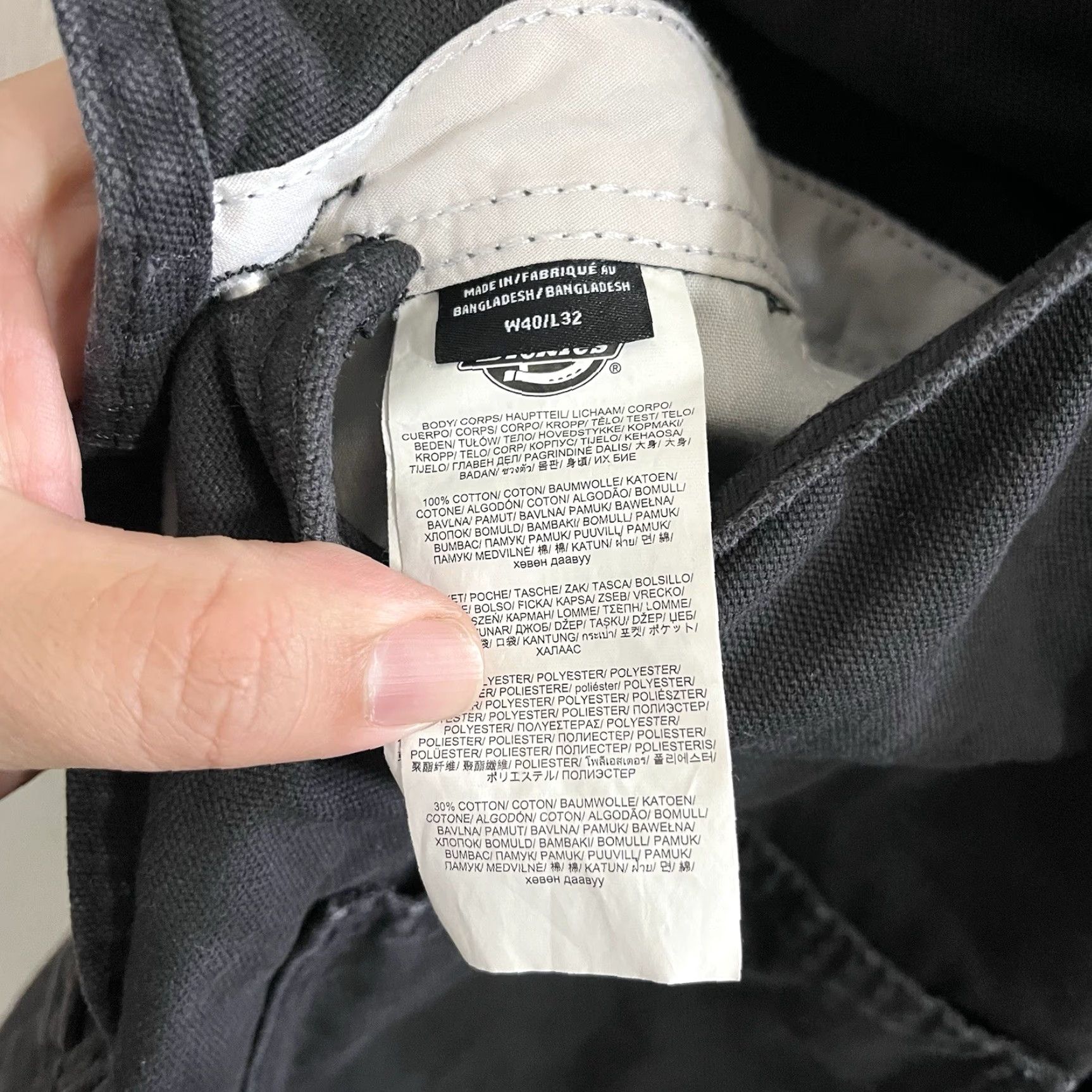 Dickies VINTAGE Dickies Dungarees Men Jeans 40x32 Black Canvas Overalls Work Wear 90s Grunge Retro USA Size US 40 / EU 56 - 5 Thumbnail