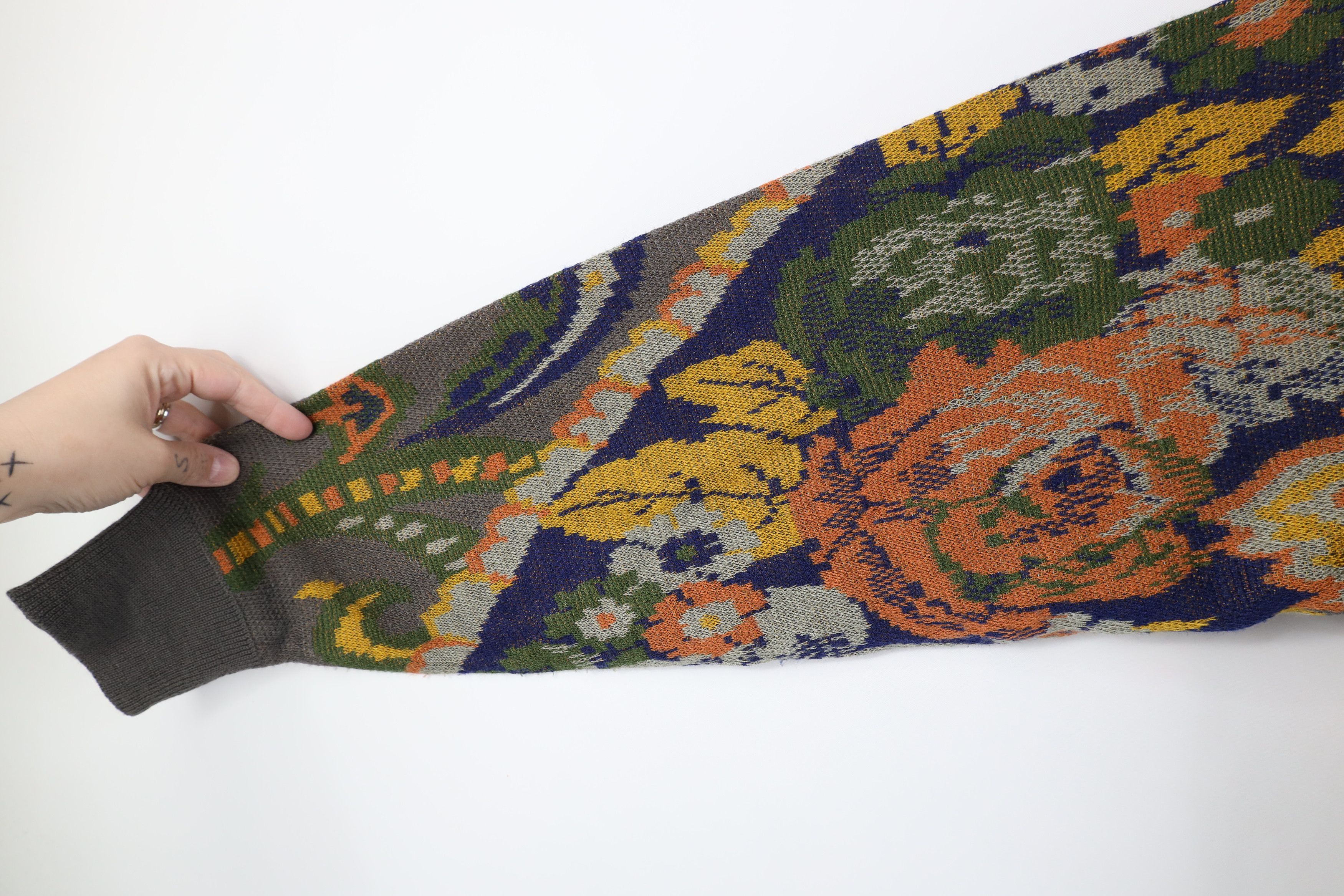 Vintage Vintage 90s Streetwear Paisley Flower Floral Knit Sweater Size M / US 6-8 / IT 42-44 - 4 Thumbnail
