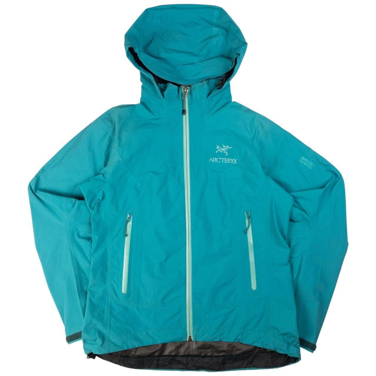 Arc'teryx Vintage Arcteryx Goretex Beta Shell Jacket Women's Size S Size S / US 4 / IT 40 - 1 Thumbnail