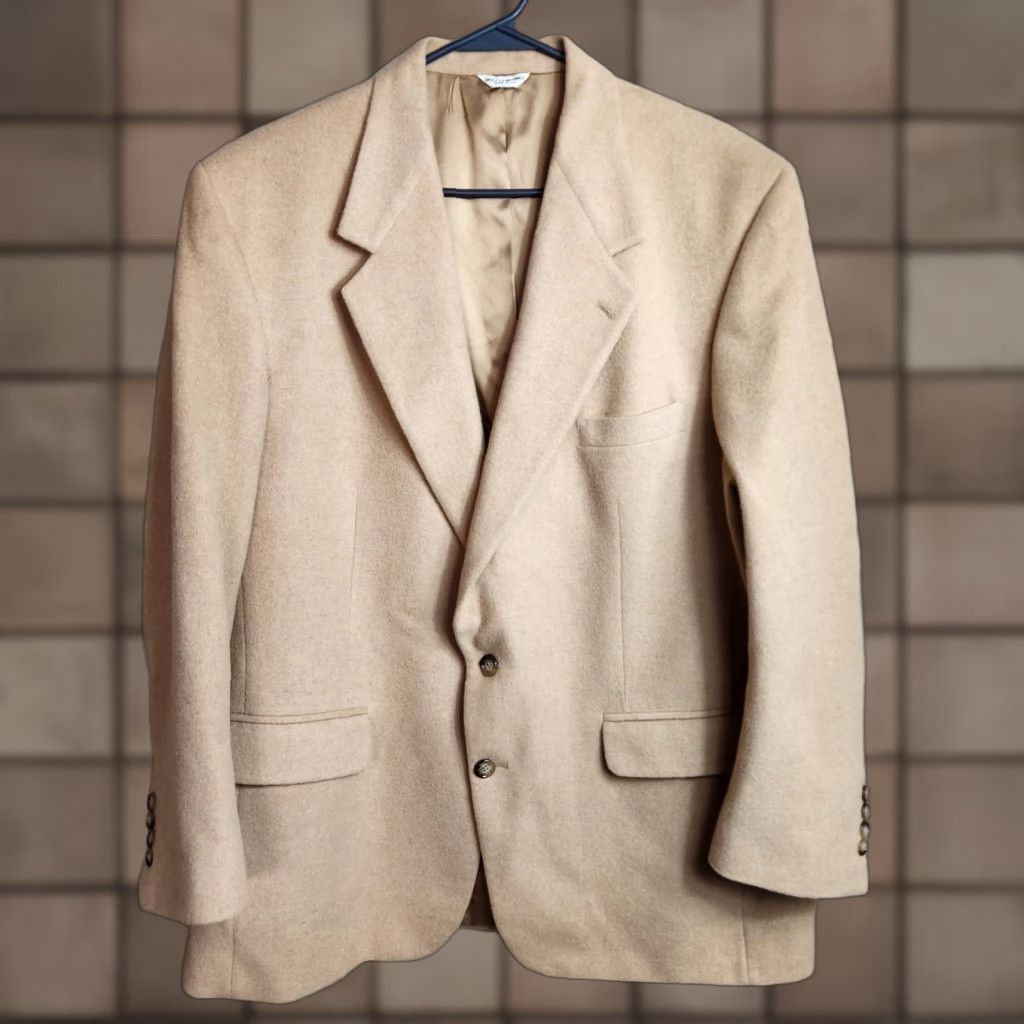 Bill Blass Bill Blass Mens Vintage Union Made 100% Camel Hair 2 Button Sport Coat Size 44R Beige Blazer Jacket Size 44R - 1 Thumbnail
