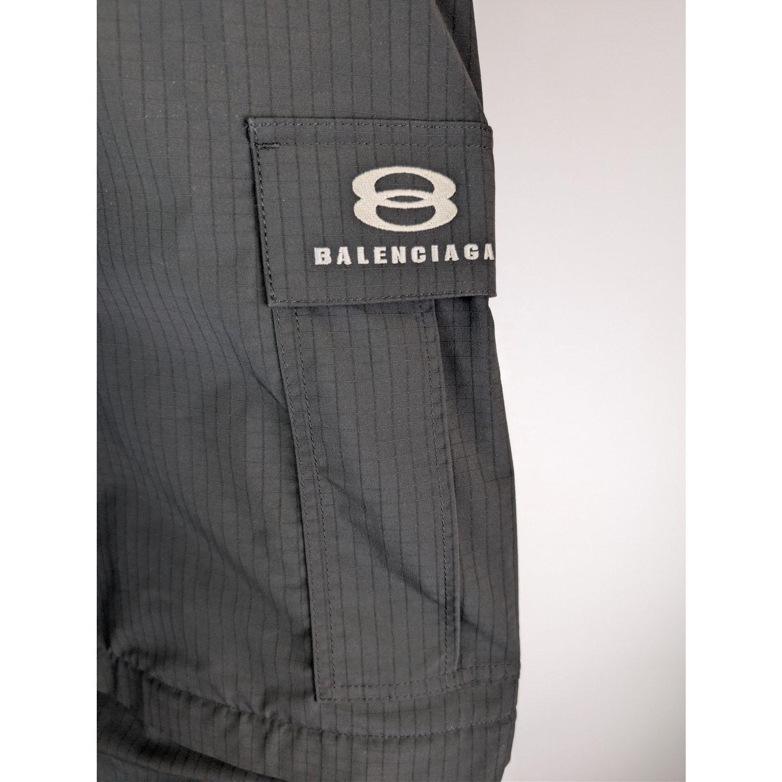 Balenciaga o1rshd1 Unity Sports Icon Light Cargo Pants in Black Size US 32 / EU 48 - 8 Thumbnail