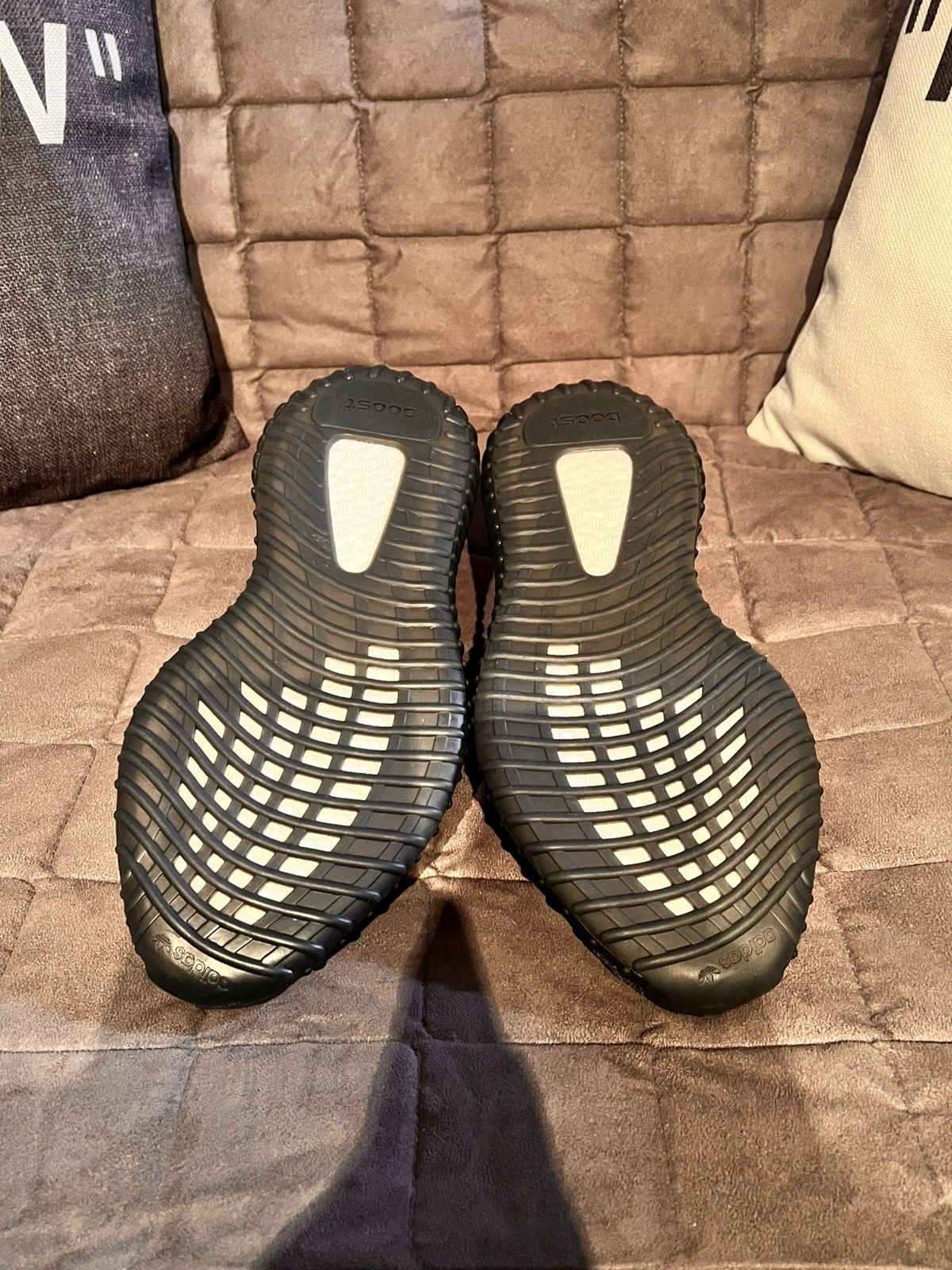 Adidas × Kanye West YEEZY BOOST 350 V2 'BLACK NON-REFLECTIVE' Size US 9 / EU 42 - 7 Thumbnail
