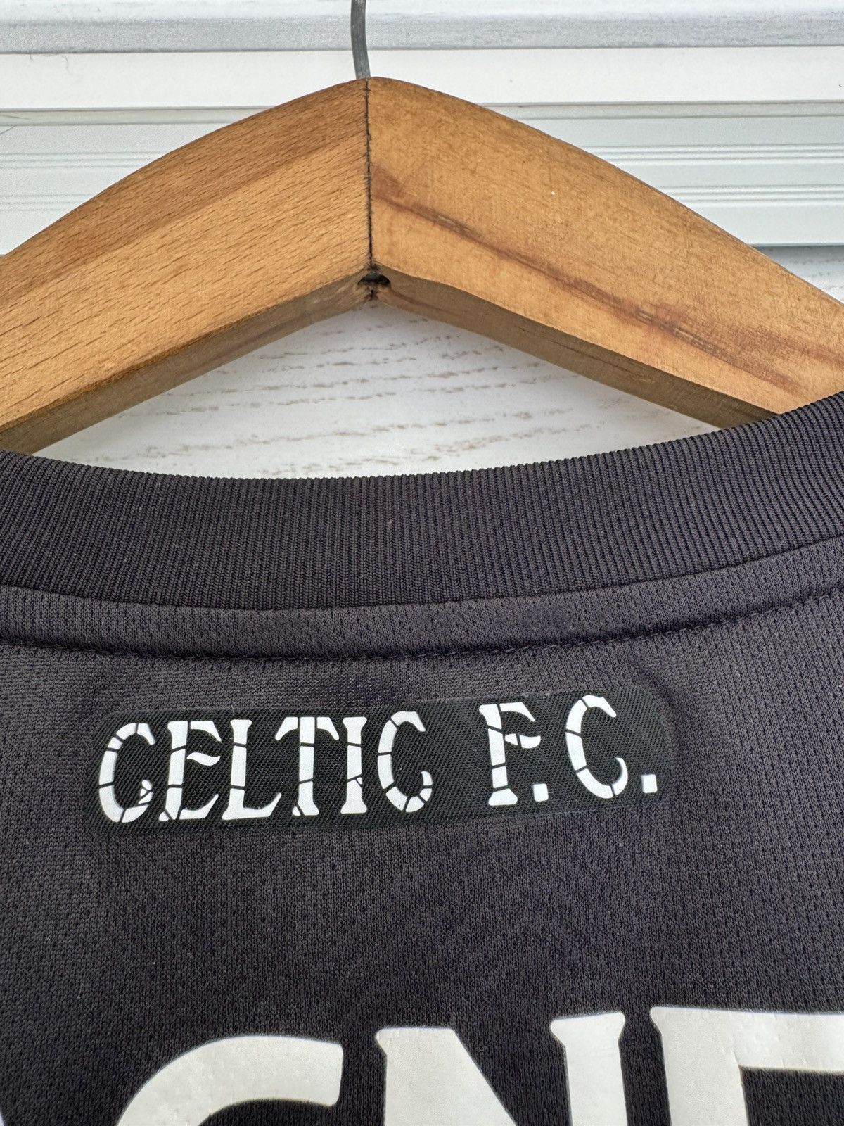 Adidas Celtic Glasgow 2022-2023 Away Soccer Jersey Football Kit Size US L / EU 52-54 / 3 - 11 Thumbnail