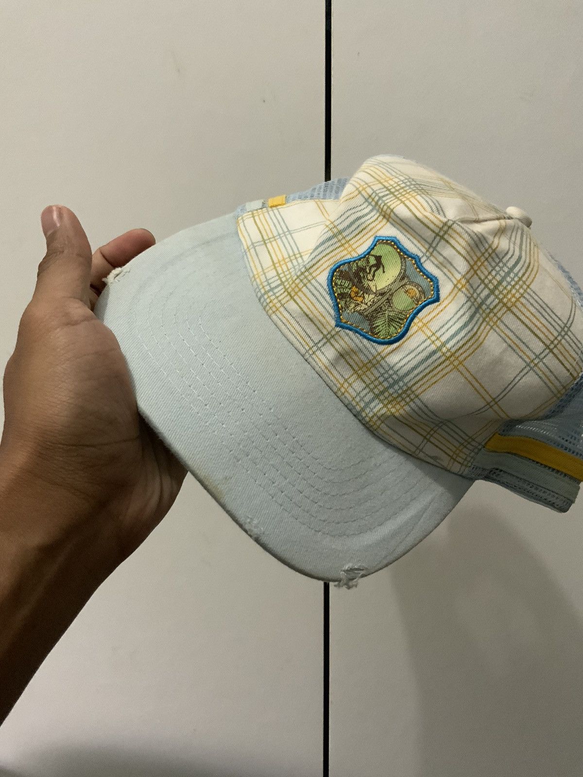 If Six Was Nine Taille Unique Distressed Trucker Hat Size ONE SIZE - 8 Thumbnail