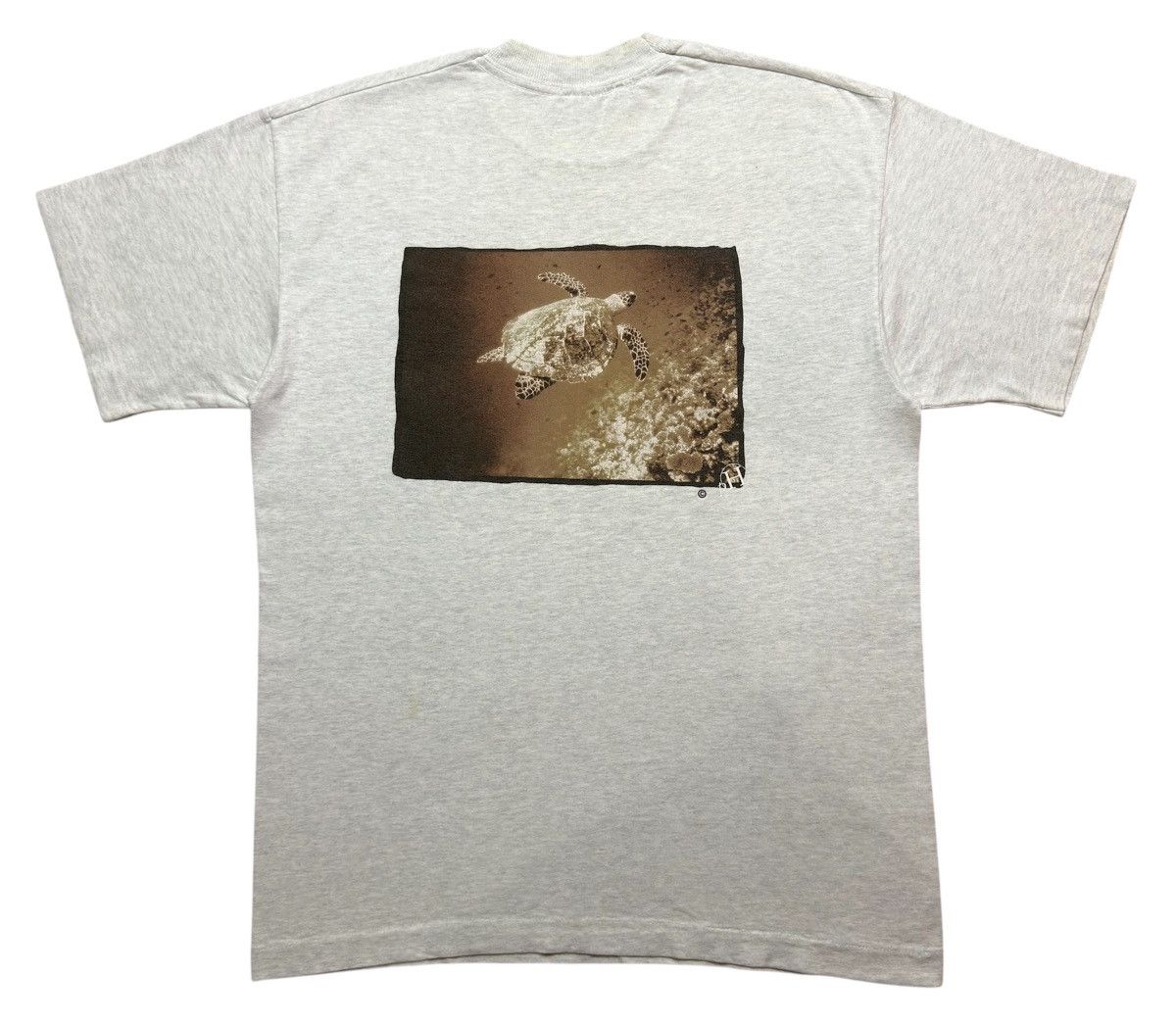 Vintage VINTAGE PH SEA TURTLE GRAPHIC TEE , SHIRT Size US L / EU 52-54 / 3 - 1 Thumbnail