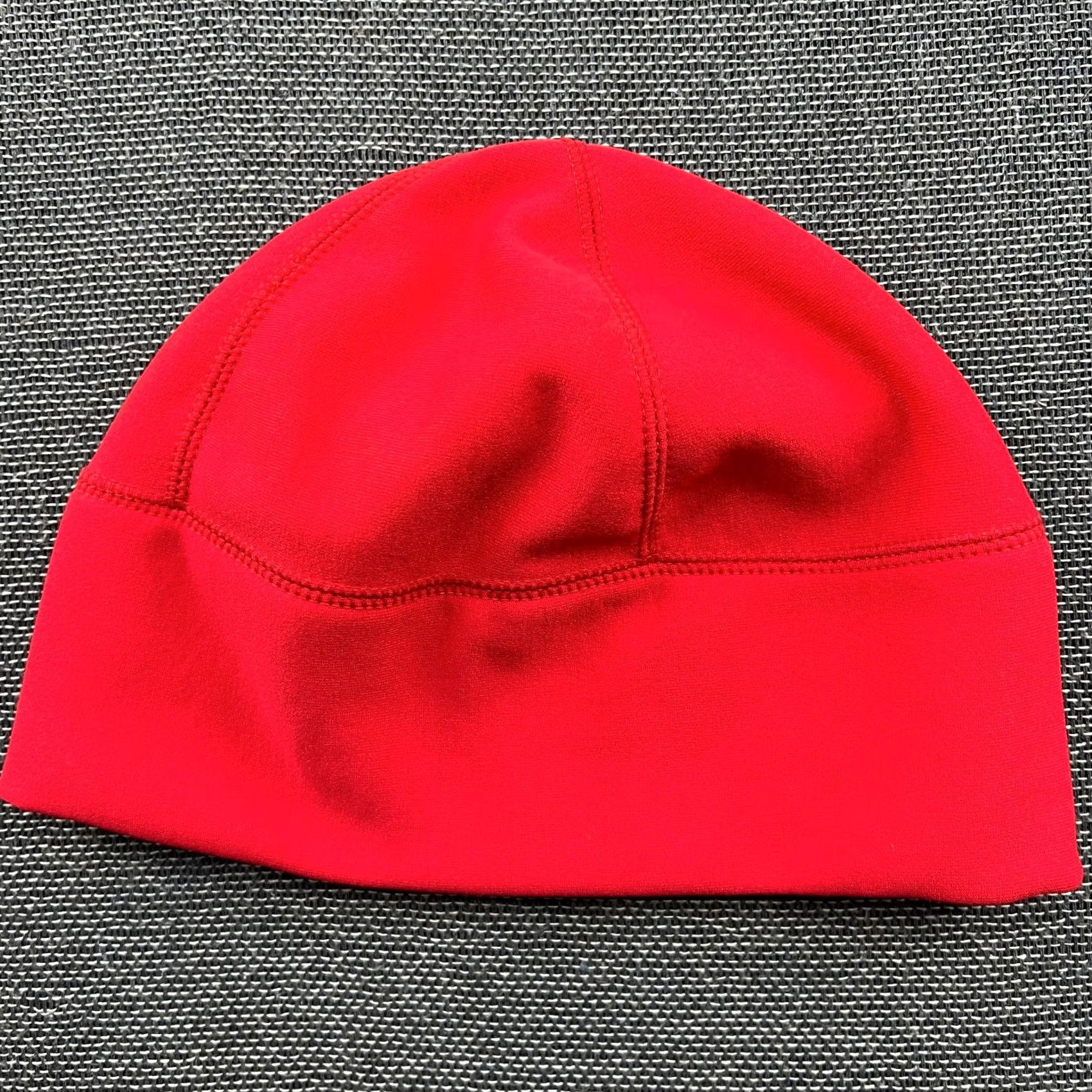 Nike VINTAGE Nike ACG Beanie Hat Skull Cap Softshell Red Winter OSFM Unisex Adults Knit Hat Adidas Size ONE SIZE - 3 Thumbnail