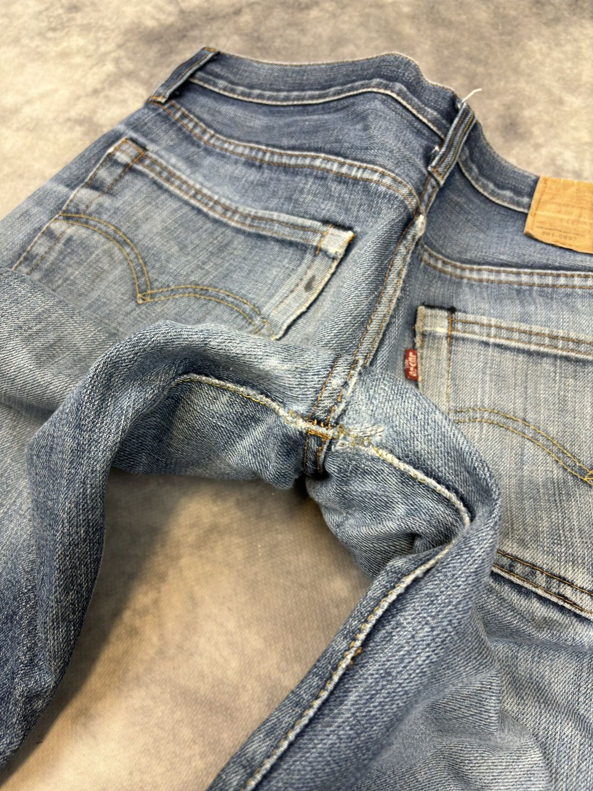Levi's × Vintage 90s 80sVintage LEVI’S 501 Blue Wash Denim Pants Selvedge Size US 32 / EU 48 - 4 Thumbnail