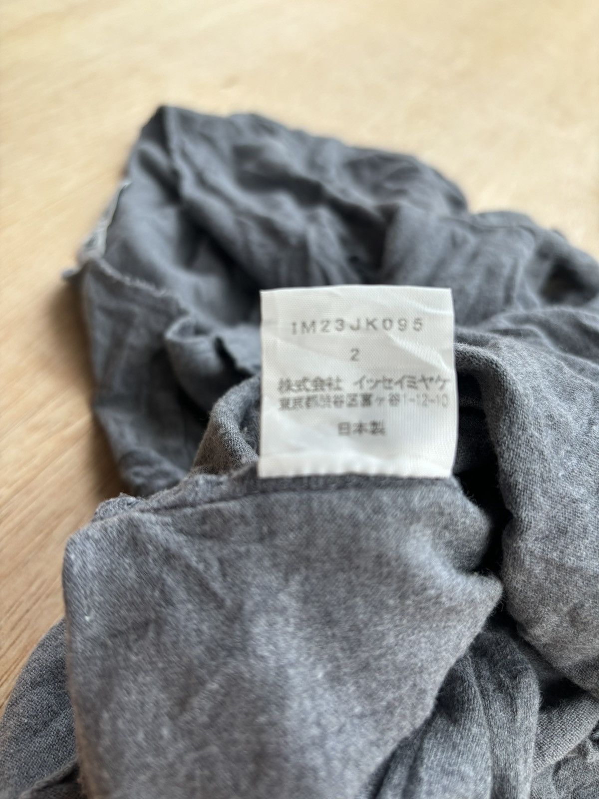 Issey Miyake Vintage Issey Miyake Tshirt Size M / US 6-8 / IT 42-44 - 6 Thumbnail