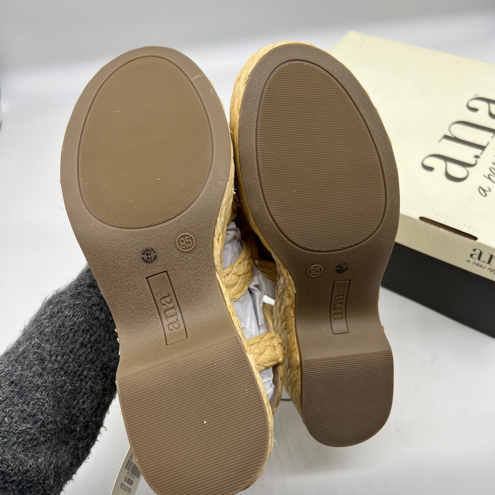 Other a.n.a Womens Merlin Wedge Sandals Brown Natural Size 9.5M Size US 9.5 / IT 39.5 - 10 Thumbnail