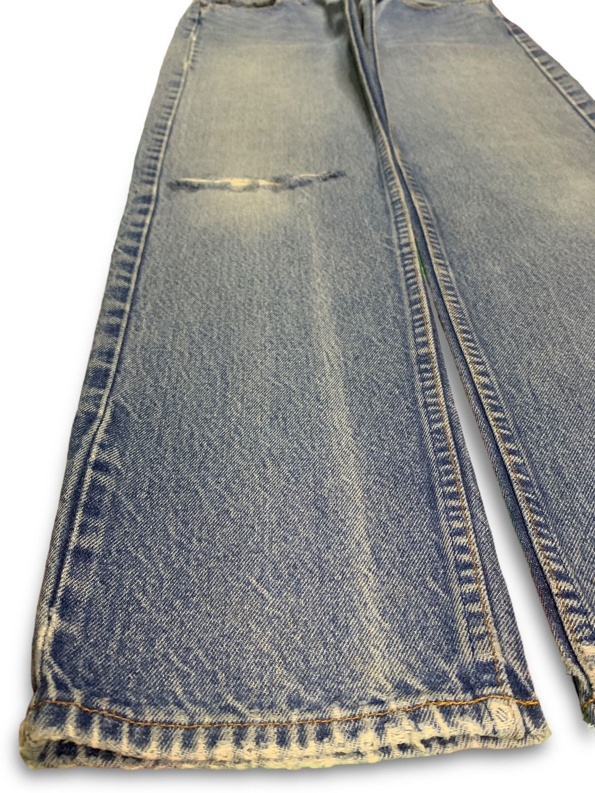 Levi's × Levi's Vintage Clothing Vintage 90s Levis 505 Blue Wash Distressed Ripped Jeans Size US 33 - 6 Thumbnail