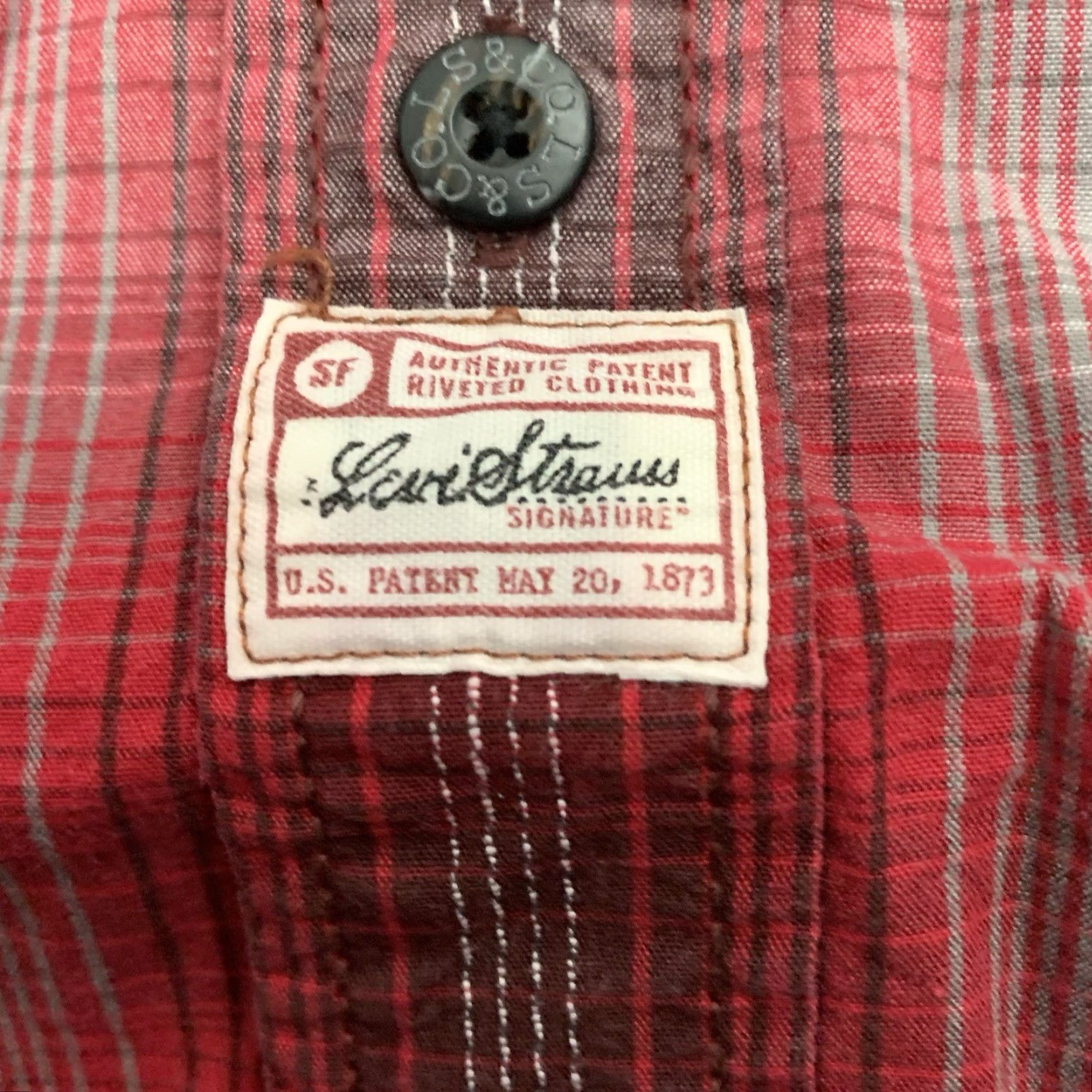 Levi's VINTAGE Levi's Shirt Mens L Red Plaid Long Sleeve Button-Up 100% Cotton Size US L / EU 52-54 / 3 - 4 Thumbnail