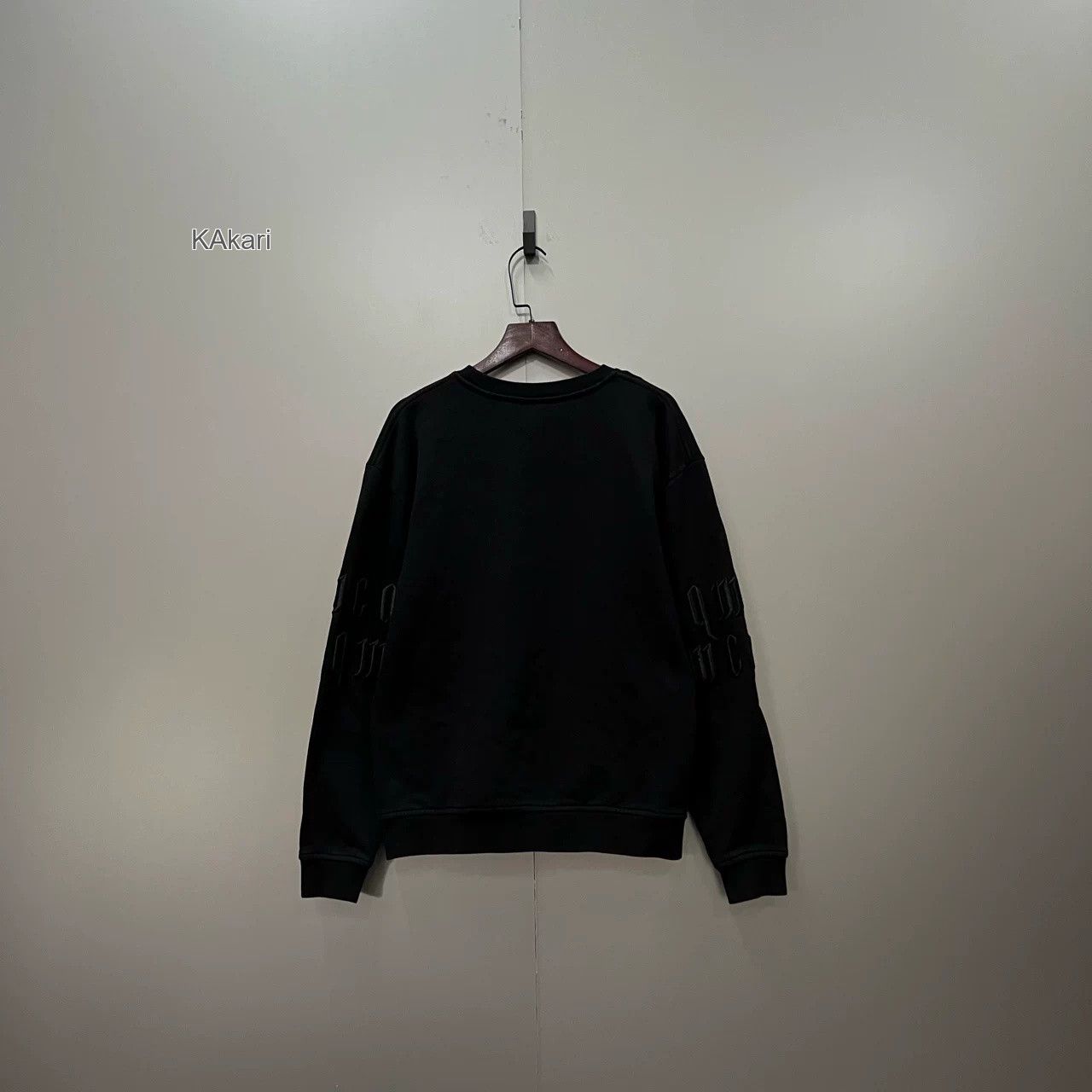 Alexander McQueen Alexander McQueen Black Logo Sweatshirt Size US XS / EU 42 / 0 - 2 Thumbnail