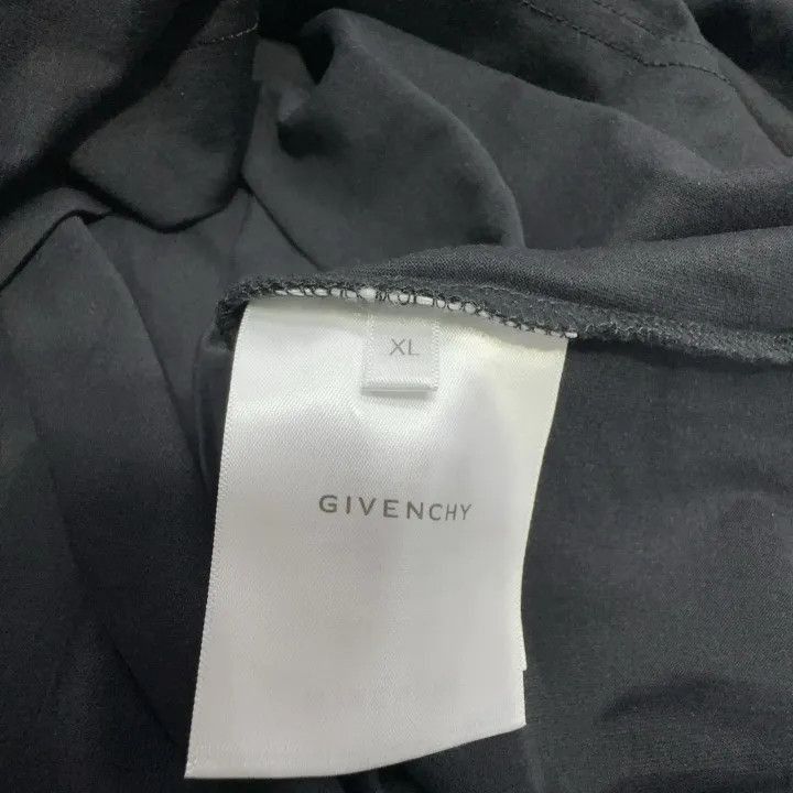 Givenchy Givenchy Givenchy SS23 Logo Graphic Short Sleeve Tshirt -2 Size US XL / EU 56 / 4 - 4 Thumbnail