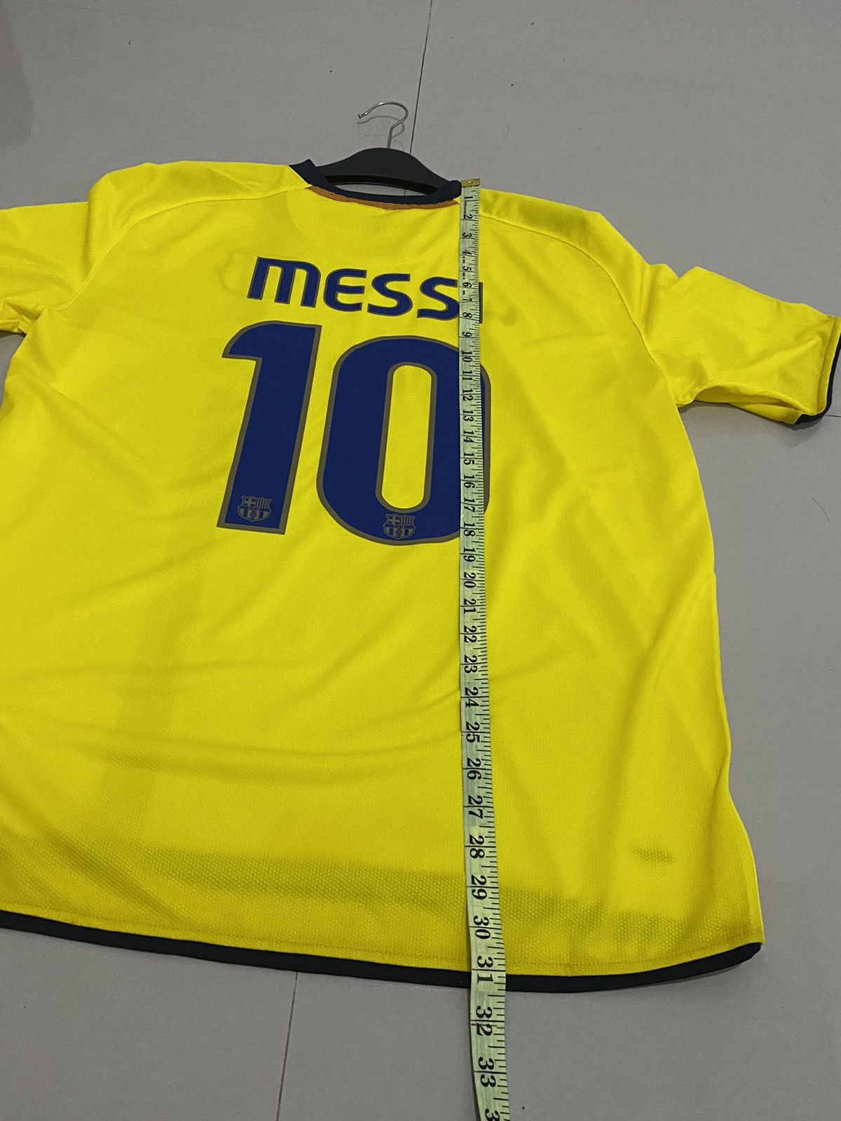 Nike BNWT Messi Barcelona 2008-09 Away Kit Soccer Jersey Size US L / EU 52-54 / 3 - 19 Thumbnail