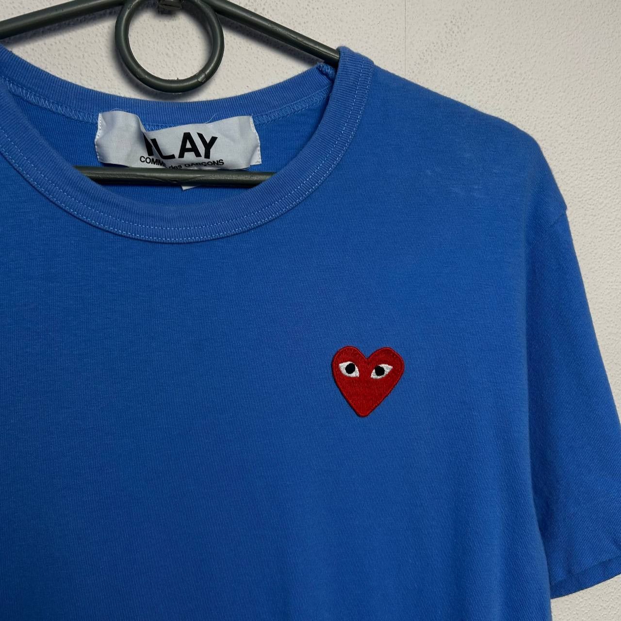 Comme des Garcons PLAY Luxury Play Comme Des Garcons Small logo y2k designer tee Size US S / EU 44-46 / 1 - 3 Thumbnail