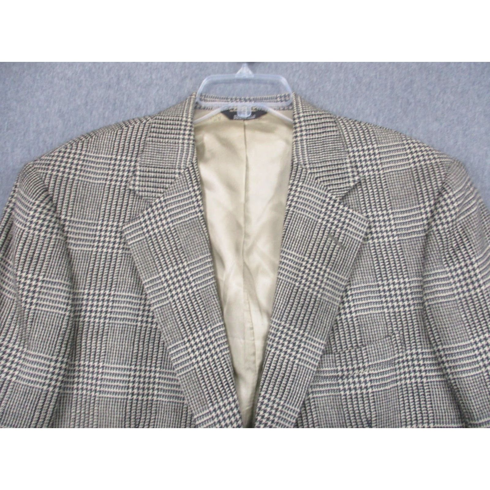 Ralph Lauren VINTAGE Ralph Lauren Polo University Club Sport Coat Mens Medium Plaid Wool Tweed Notch Lapel 2 Button Brown 80s USA Womens? Size US XXL / EU 58 / 5 - 2 Thumbnail