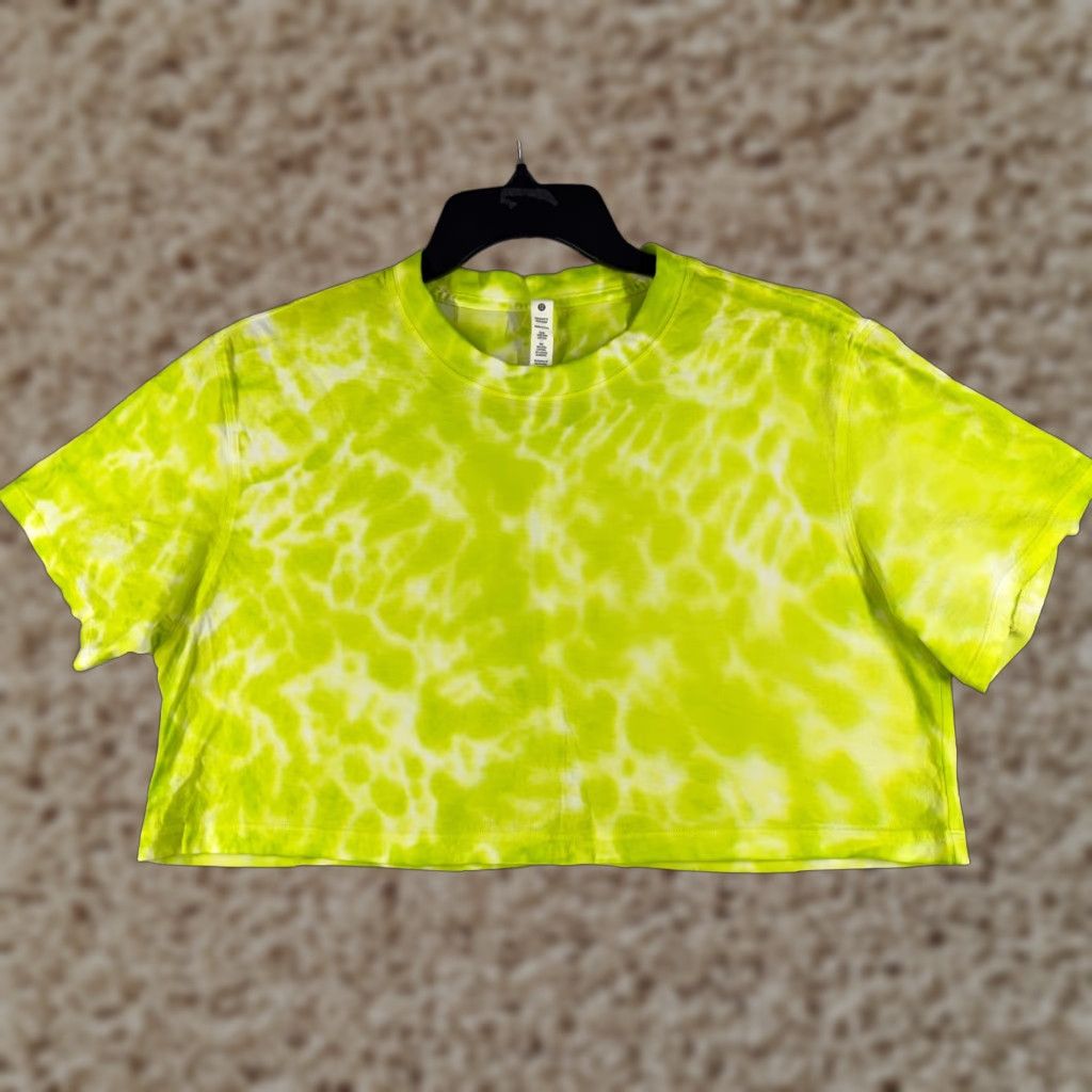 Lululemon Lululemon Shirt Women 8 Green Tie Dye All Yours Cropped Cotton T-Shirt W3GBPS Size M / US 6-8 / IT 42-44 - 1 Thumbnail