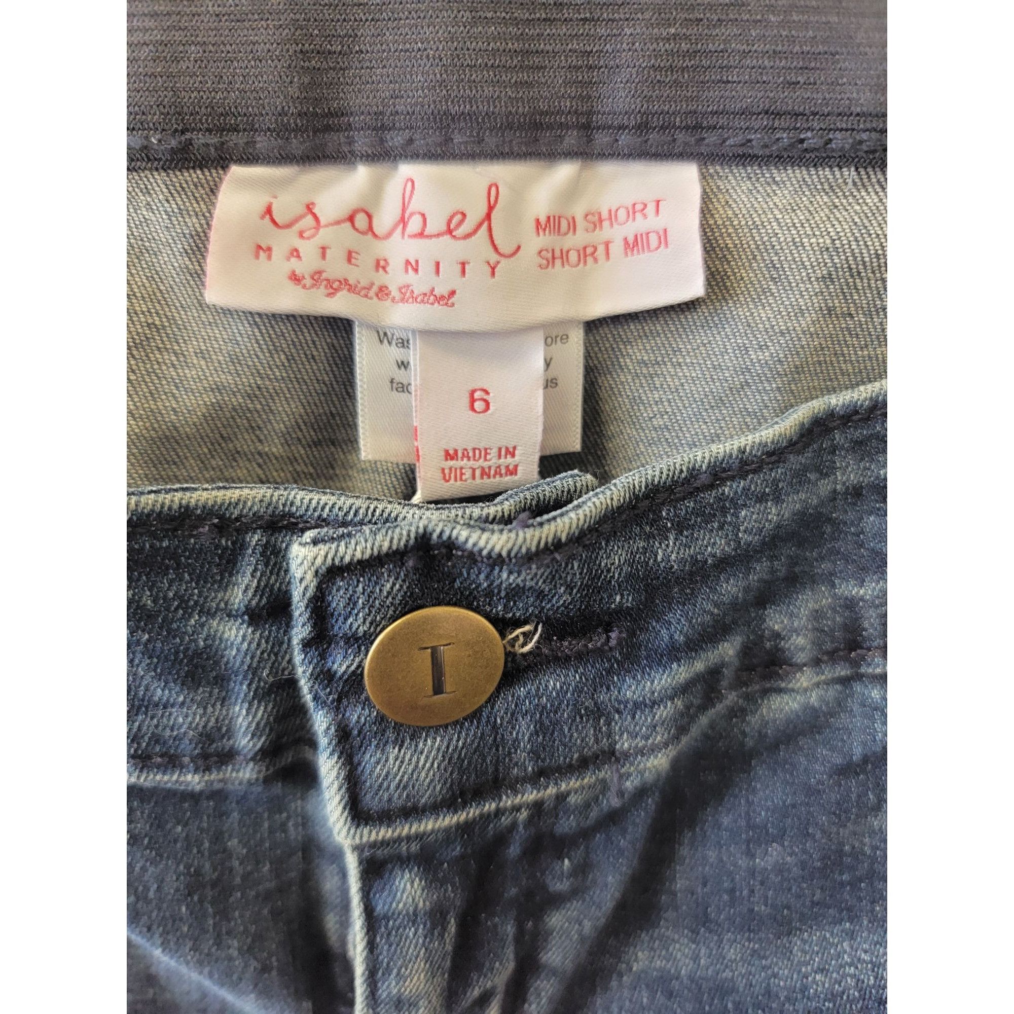 Other Maternity Inset Panel Midi Jean Shorts Ingrid & Isabel Size Size 28" / US 6 / IT 42 - 6 Thumbnail