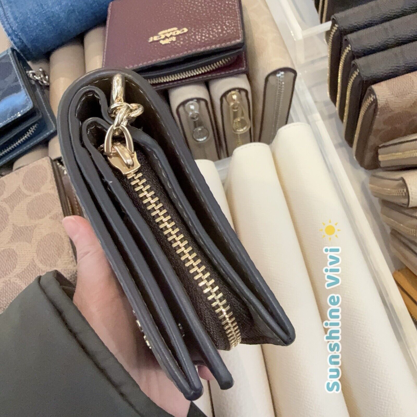 Coach NWT Coach C2862 Leather Snap Card Case Wallet Dark Stone Size ONE SIZE - 3 Thumbnail