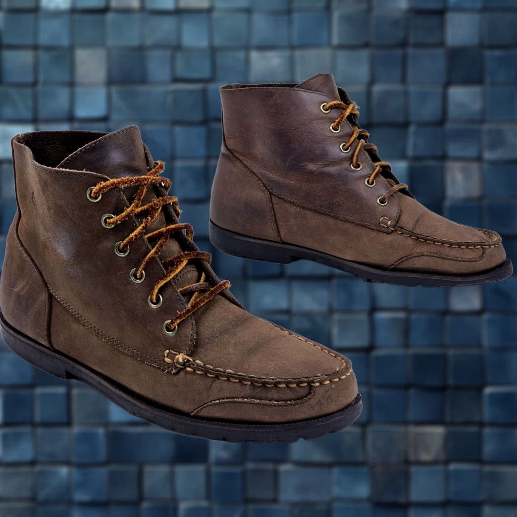 Vintage GH Bass Leather Chukka Ankle Boots Women 9.5 M Brown Lace Up Outdoor EUC Boots Women's Leather Hiker 90s Preppy Casual Footwear Size US 10 / IT 40 - 1 Thumbnail