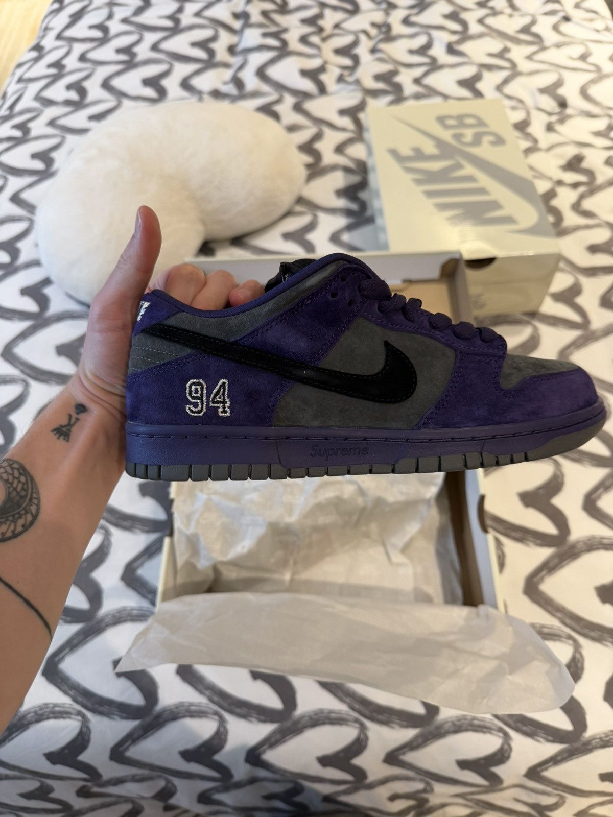Nike × Supreme SUPREME NIKE LIMITED EU! Size US 8 / EU 41 - 2 Thumbnail