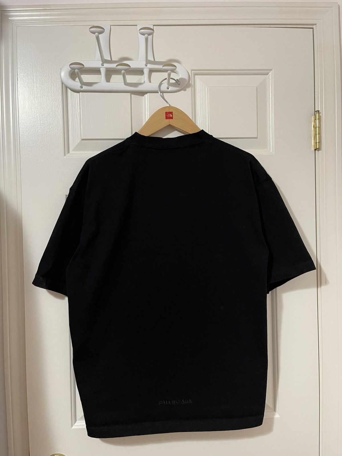 Balenciaga Balenciaga Unisex x Marvel Incredible Hulk Graphic Tee Size US S / EU 44-46 / 1 - 2 Thumbnail