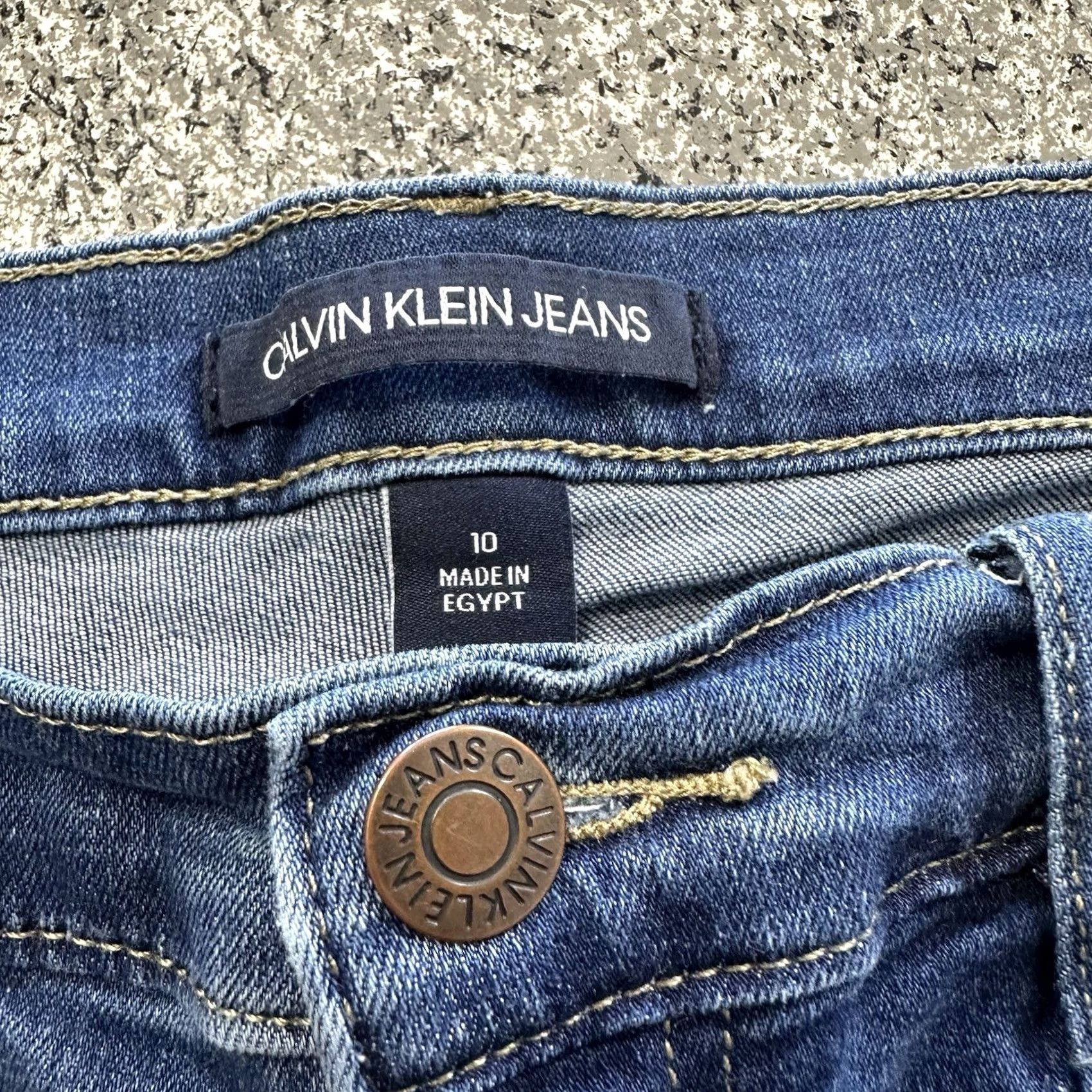 Calvin Klein Calvin Klein High Rise Denim Shorts Womens 10 30x6 Blue Cotton Polyester Spandex Viscose 5-Pocket Hem Frayed Hem Casual Size 32" / US 10 / IT 46 - 2 Thumbnail