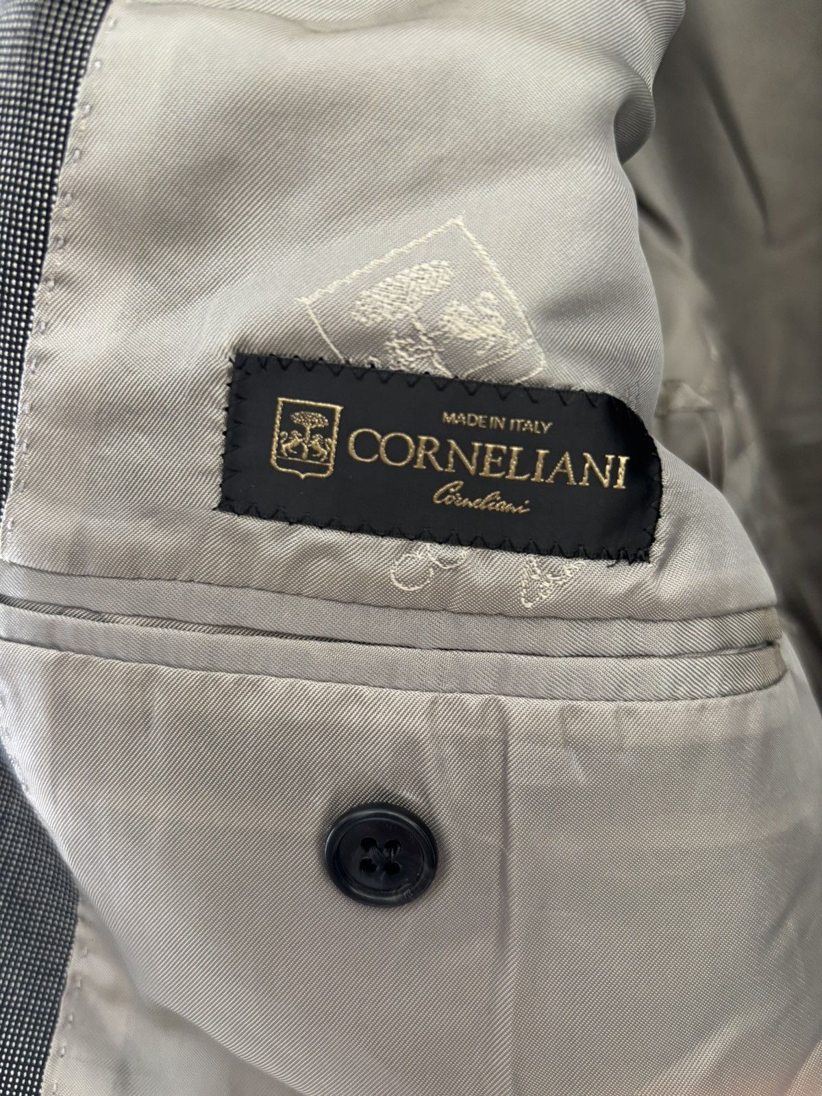 Corneliani corneliani leader blazer – super 160’s wool – size 102 Size 52L - 2 Thumbnail