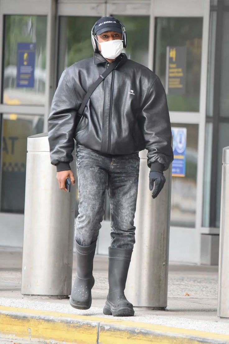 Balenciaga Balenciaga Demna Sport B Taxi Blouson Leather Bomber Jacket Size US XS / EU 42 / 0 - 17 Thumbnail