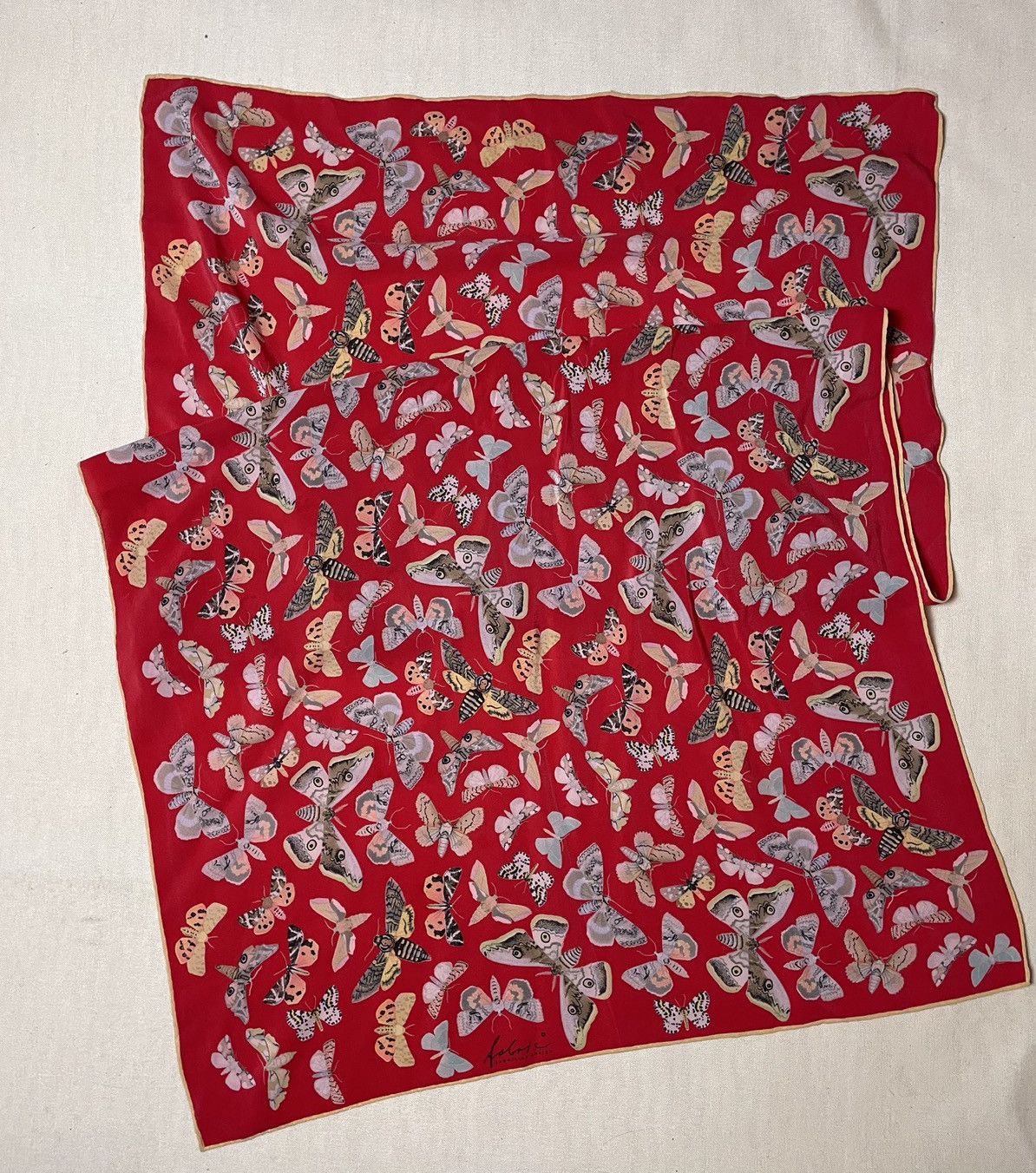 Fabric Brand & Co. Fabric Frontline Zurich red butterfly scarf Size ONE SIZE - 3 Thumbnail