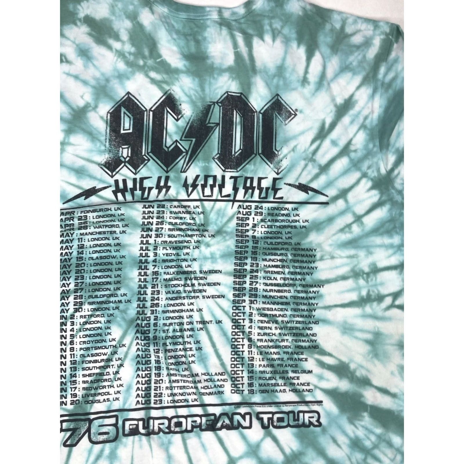 Vintage ACDC High Voltage 76 European Tour Graphic T-shirt Men XL Green Tie Dye Music Shirt Size US XL / EU 56 / 4 - 2 Thumbnail