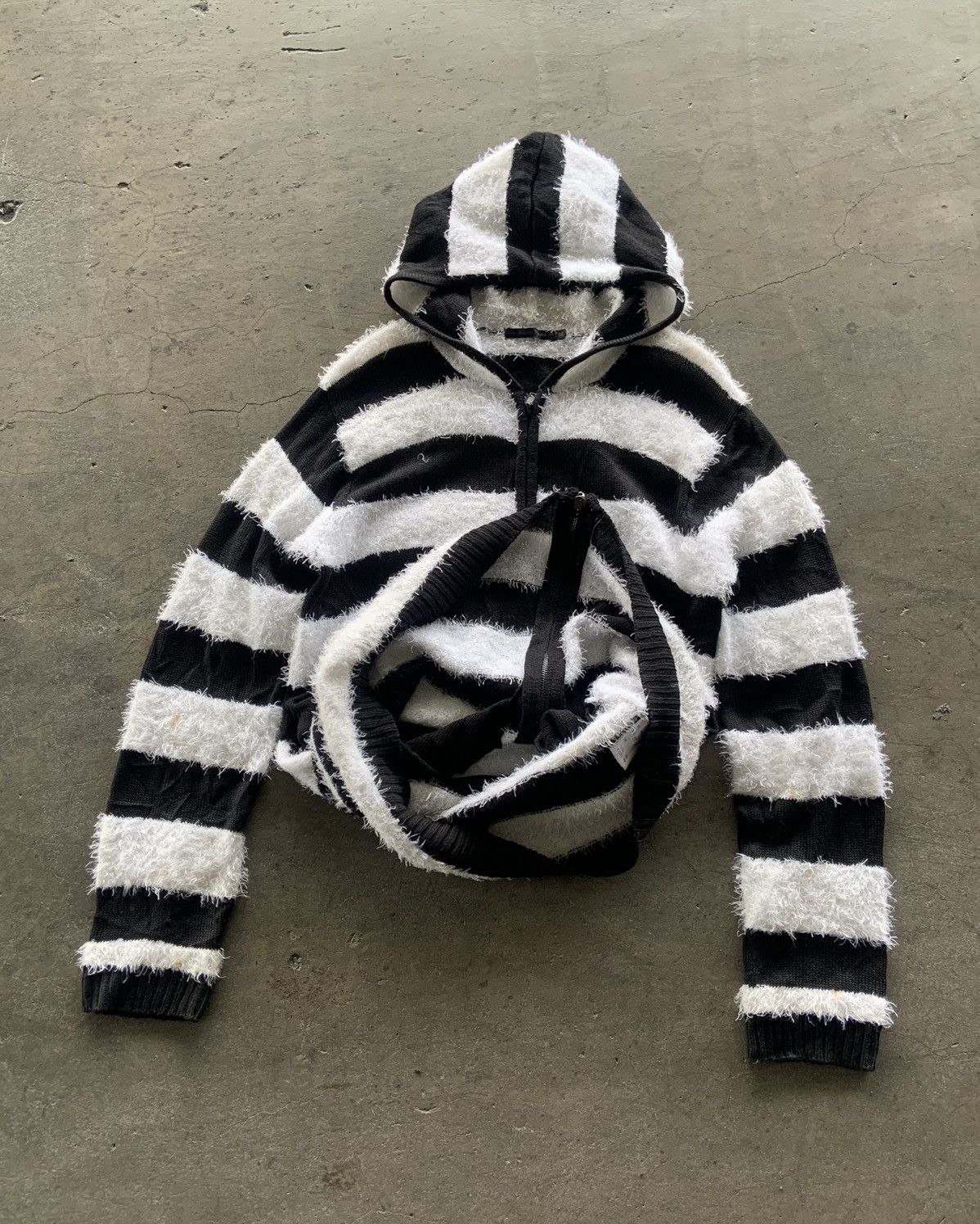 If Six Was Nine × Japanese Brand × Le Grande Bleu (L.G.B.) 2000s Metal System Ifsixwasnine lgb Fuzzy Mohair Zip Up Knit Size US L / EU 52-54 / 3 - 6 Thumbnail