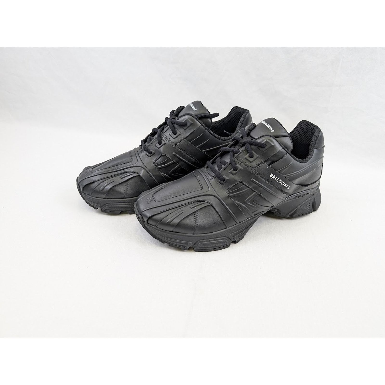 Balenciaga o1rshd1 Nappa Silk Phantom Sneakers in Black Size US 11 / EU 44 - 16 Thumbnail