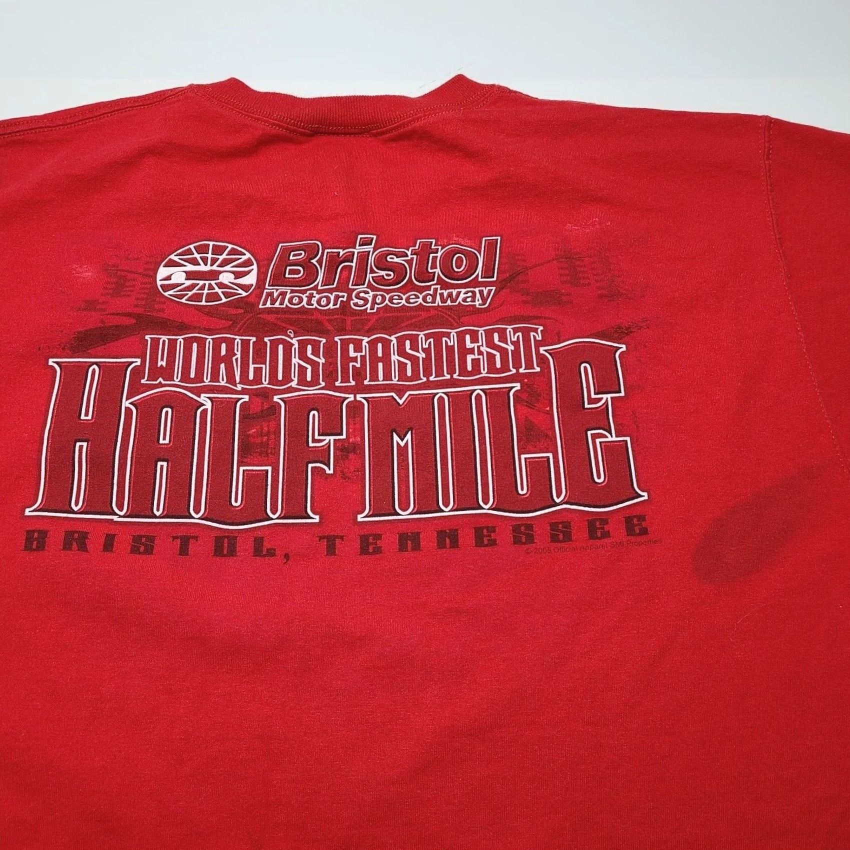 Fruit Of The Loom NASCAR T-Shirt Bristol Motor Speedway Red 2005 Graphic Print Men's Large - Fruit of the Loom Shirt Regular Short Sleeve Size US L / EU 52-54 / 3 - 3 Thumbnail