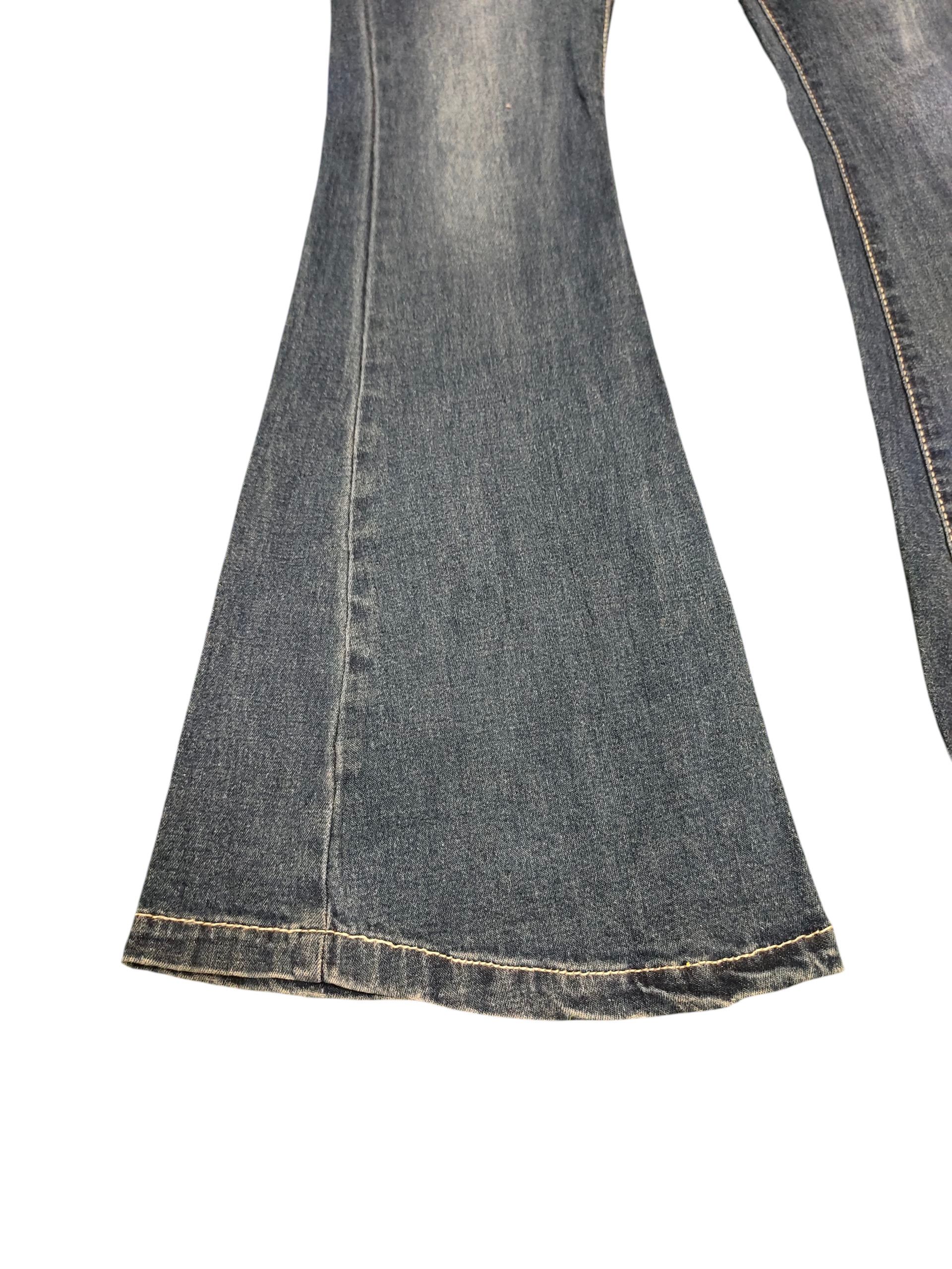 If Six Was Nine Flare Jeans Gorge Distress Denim Bootcut Low Rise Size US 26 / EU 42 - 6 Thumbnail