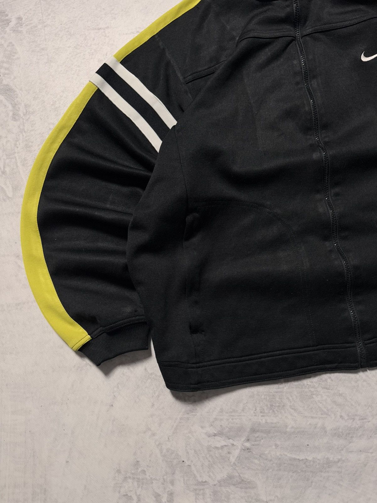 Nike × Vintage 90s Nike Vintage Big Logo Oversize Boxy Fit Track Jacket Size US L / EU 52-54 / 3 - 5 Thumbnail