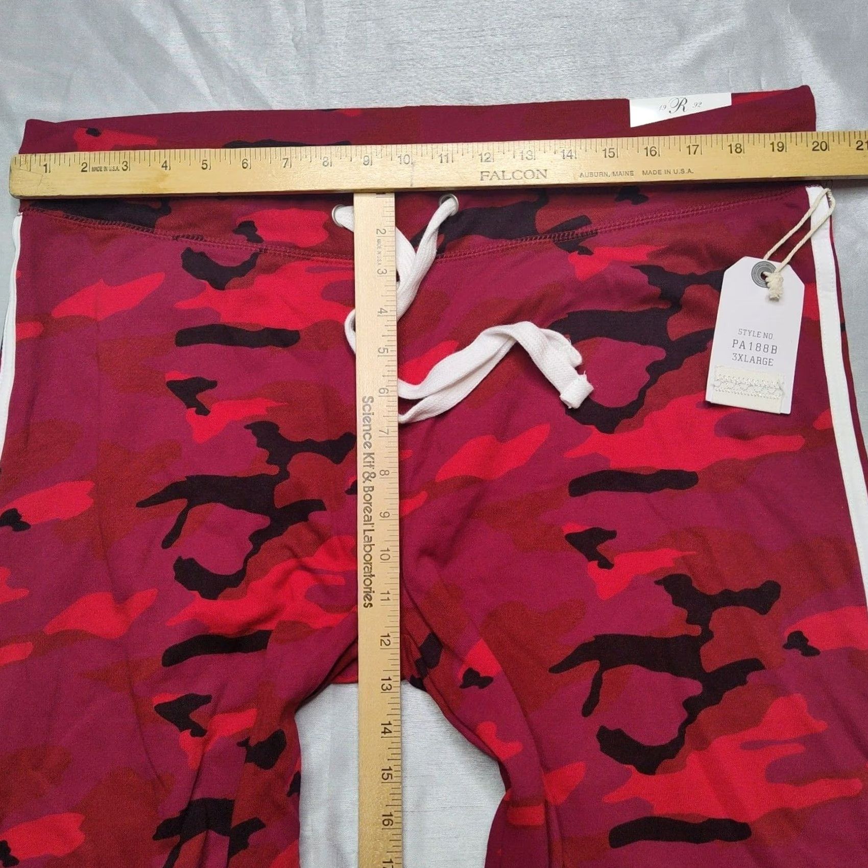 Vintage REFLEX Of California Women 3XL Red Camo Pull-On Jogger Sweatpants NEW Size 40" / US 18 - 4 Thumbnail