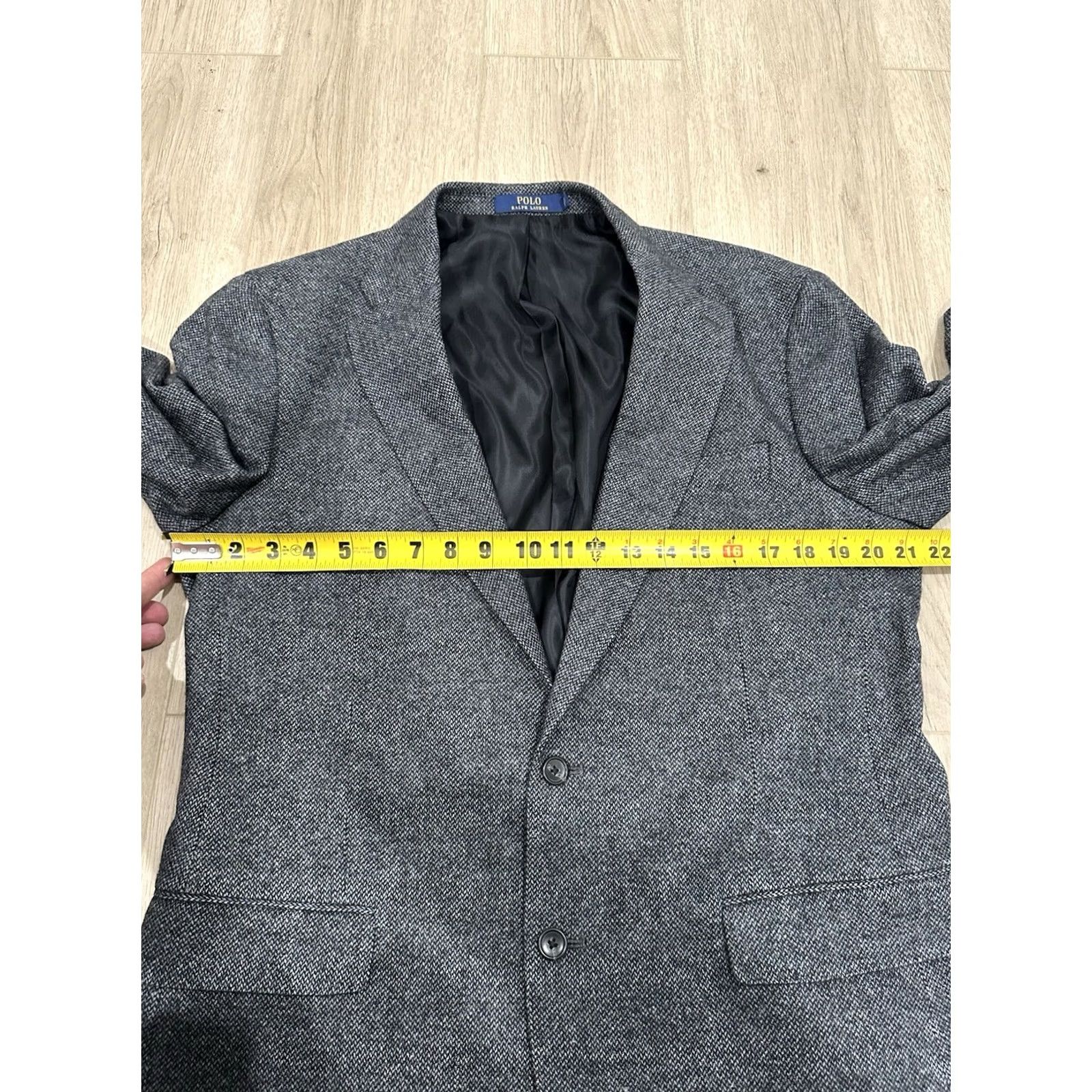 Polo Ralph Lauren Polo Ralph Lauren Wool Blend Coat Blazer 42L Dark Grey Long Tweed Wool Polyester Sport Coat Mens Blazer Size US XL / EU 56 / 4 - 6 Thumbnail