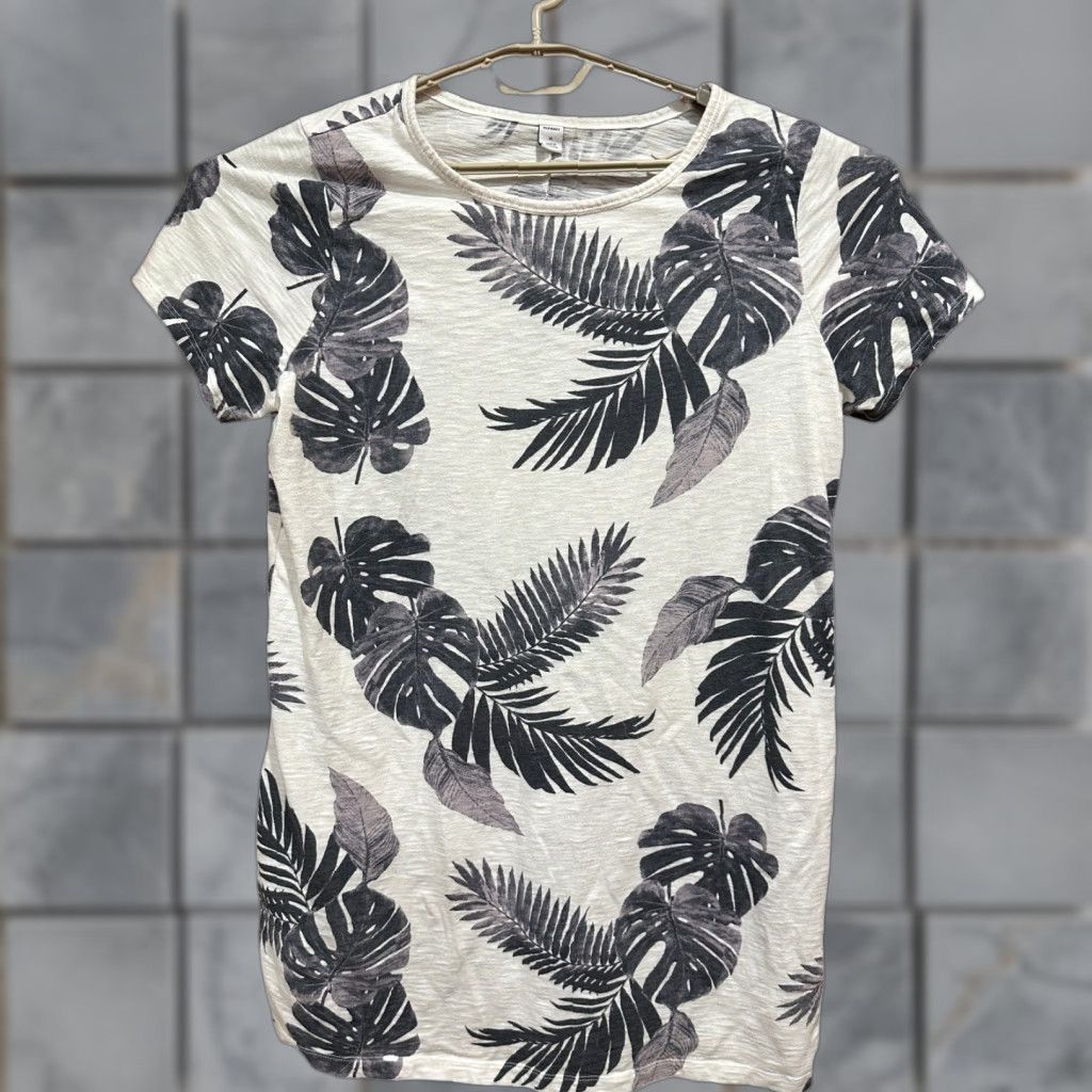 Old Navy Old Navy Dress Womens XL Palm Leaves Cotton Blend Tropical Print Tee Shirt Size XL / US 12-14 / IT 48-50 - 1 Thumbnail