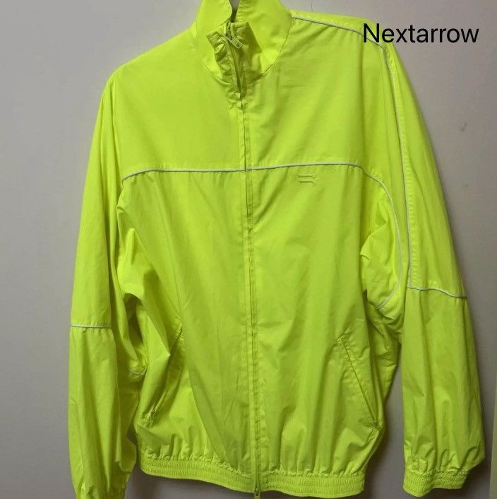 Balenciaga Balenciaga Fluorescent Green Zipper Coat2412-Nextarrow Size US S / EU 44-46 / 1 - 1 Thumbnail
