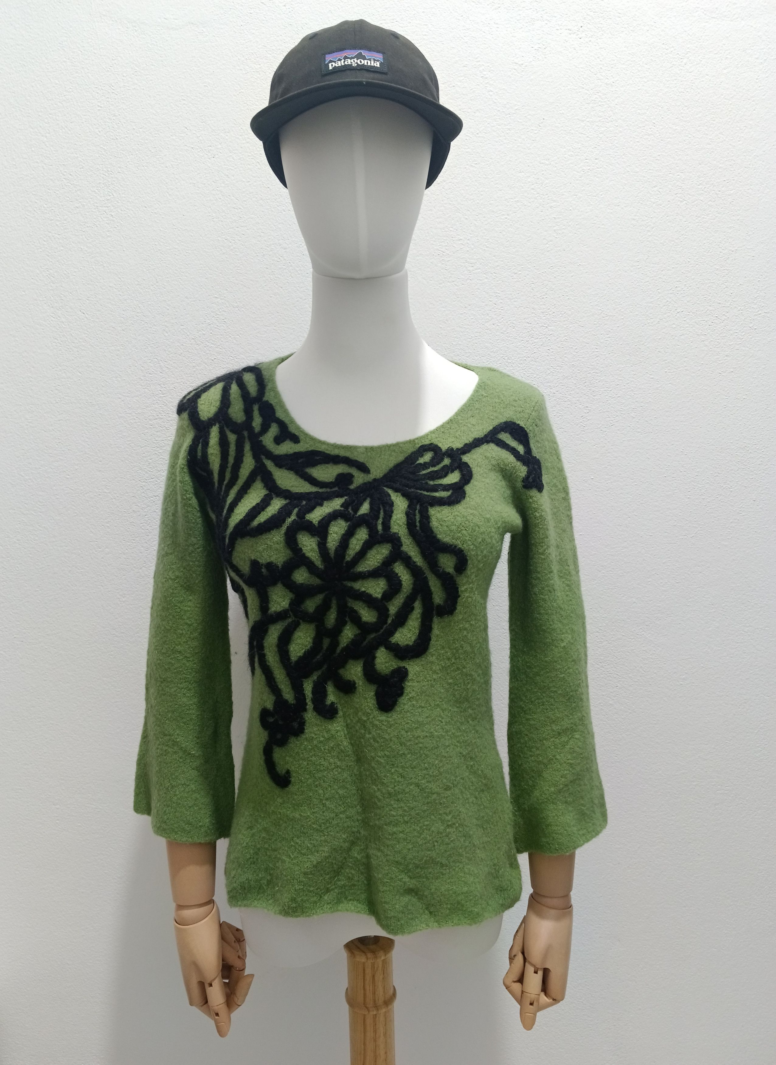 Vivienne Tam VIVIENNE TAM KNIT FLORAL MOTIF Size XS / US 0-2 / IT 36-38 - 1 Thumbnail