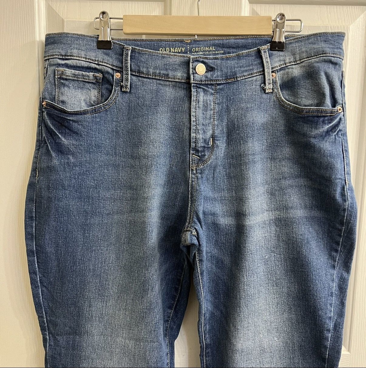 Old Navy Old Navy Jeans Women Size 14 Short 36x29 Blue Medium Wash Size 36" / US 14 / IT 50 - 2 Thumbnail