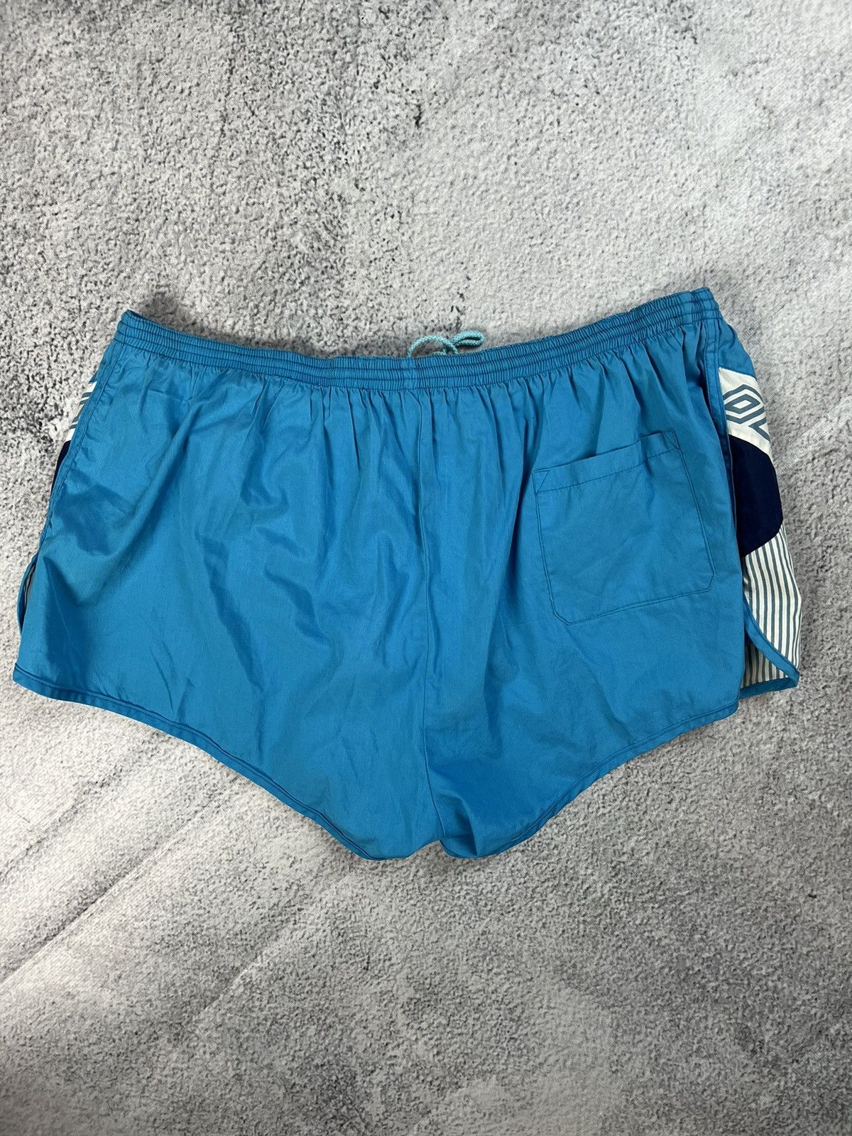 Umbro Vintage Umbro shorts Size US 31 - 4 Thumbnail