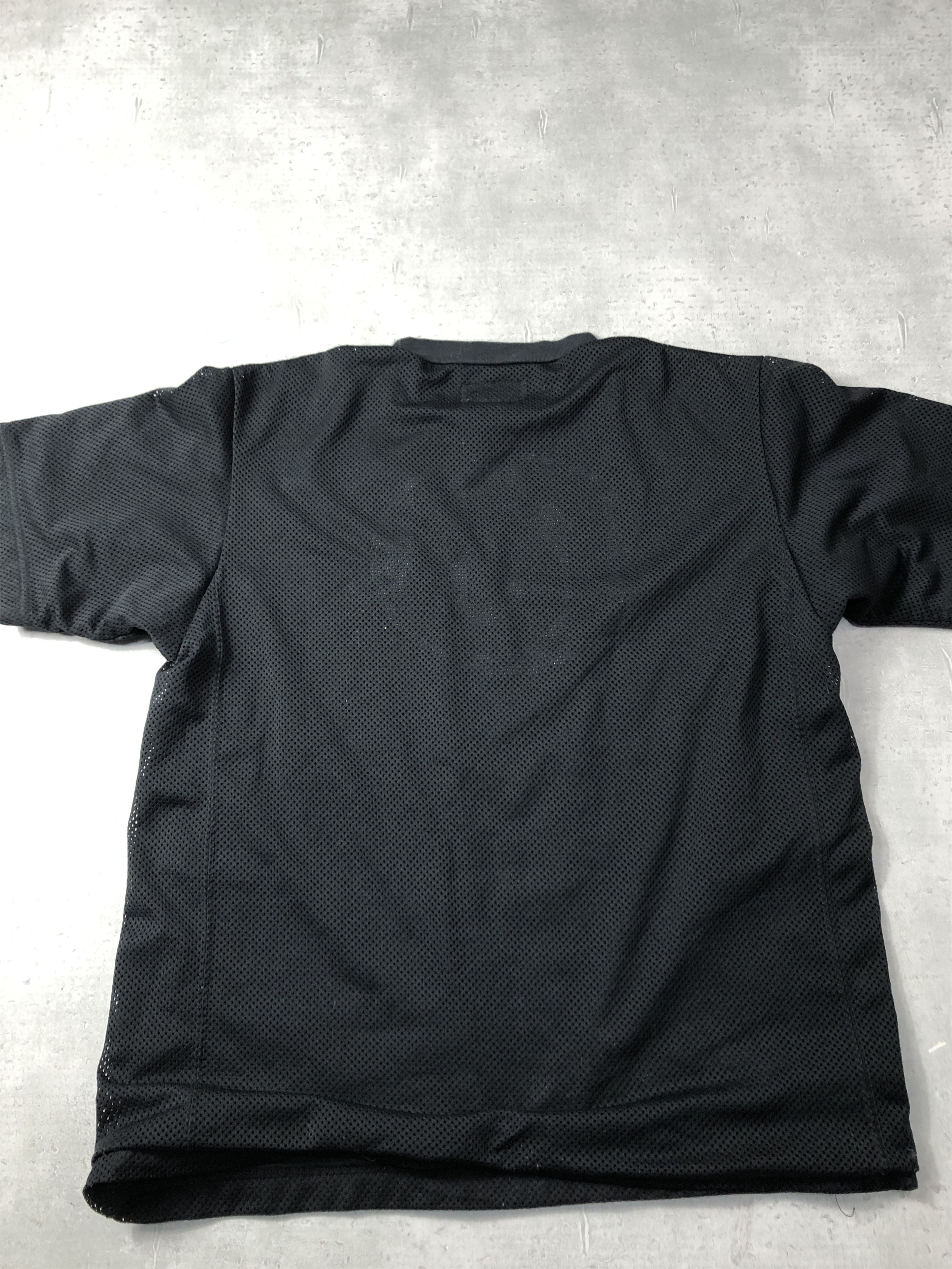 Vintage Vintage small logo tee t-shirt 11-4-42 102 Size US M / EU 48-50 / 2 - 2 Thumbnail