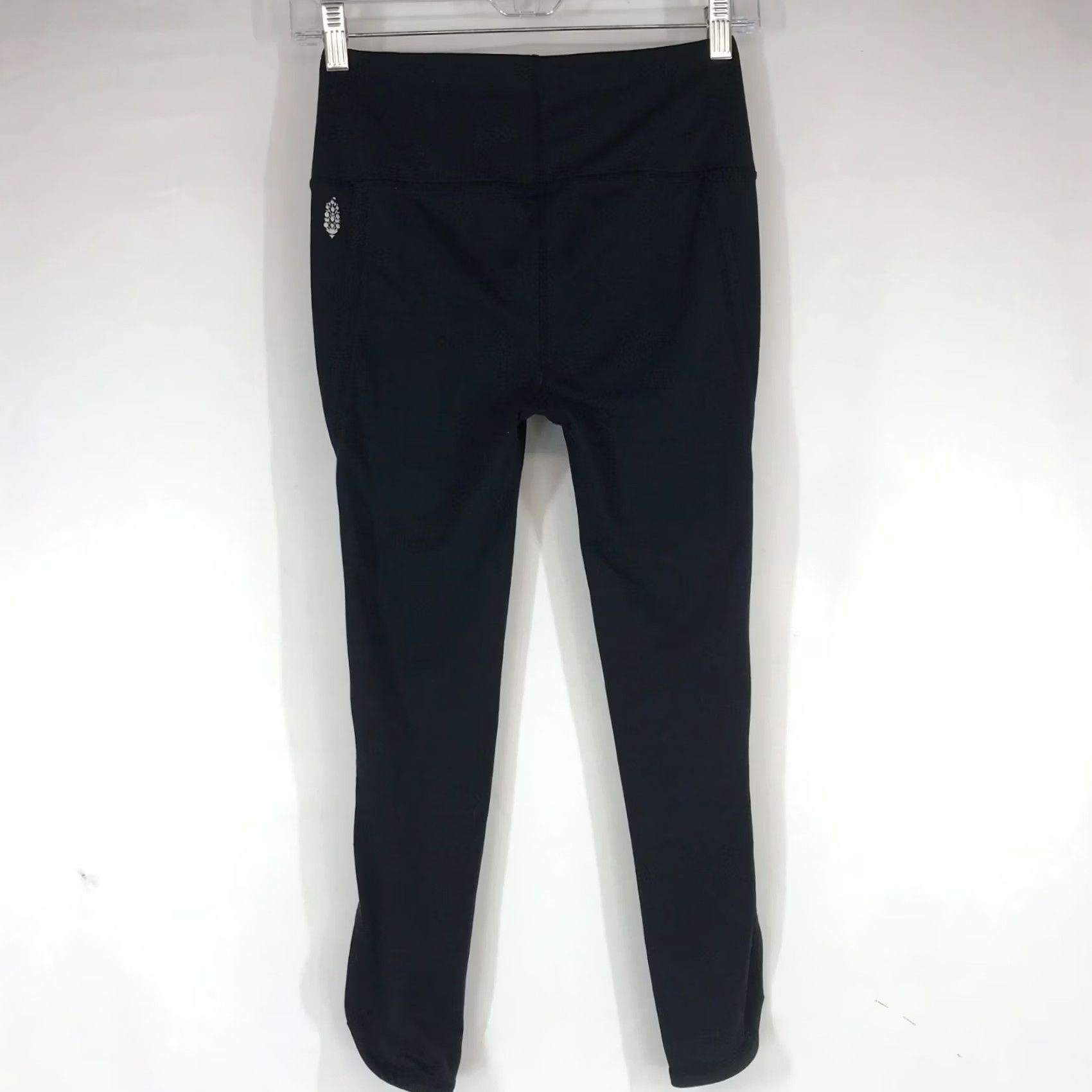 Free People FREE PEOPLE WOMEN'S SMALL BLACK ELASTIC WAIST STRETCH LEGGINGS PANTS Size 28" / US 6 / IT 42 - 4 Thumbnail