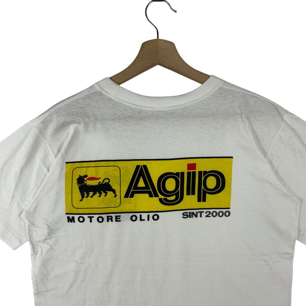 Vintage Vintage AGIP Motor Oil tee Size US L / EU 52-54 / 3 - 9 Thumbnail