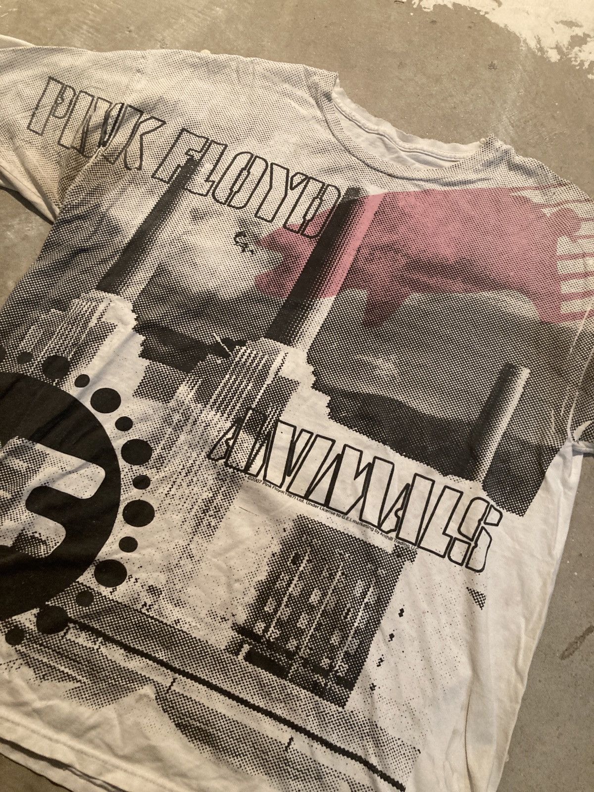 Band Tees × Vintage VTG PINK FLOYD ANIMALS AOP 2007 distressed Size US XL / EU 56 / 4 - 2 Thumbnail