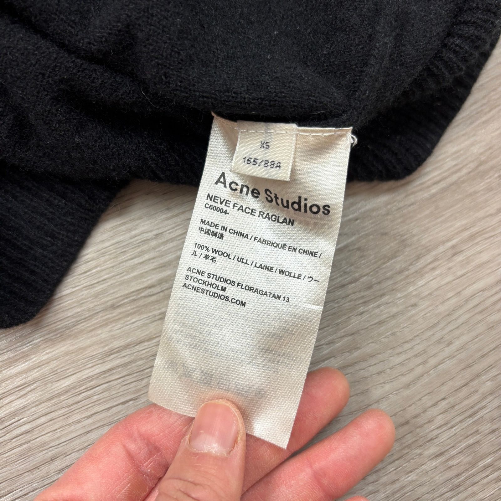 Acne Studios Acne Studios Neve Face Raglan Wool Cardigan Sweater XS Size XS / US 0-2 / IT 36-38 - 8 Thumbnail